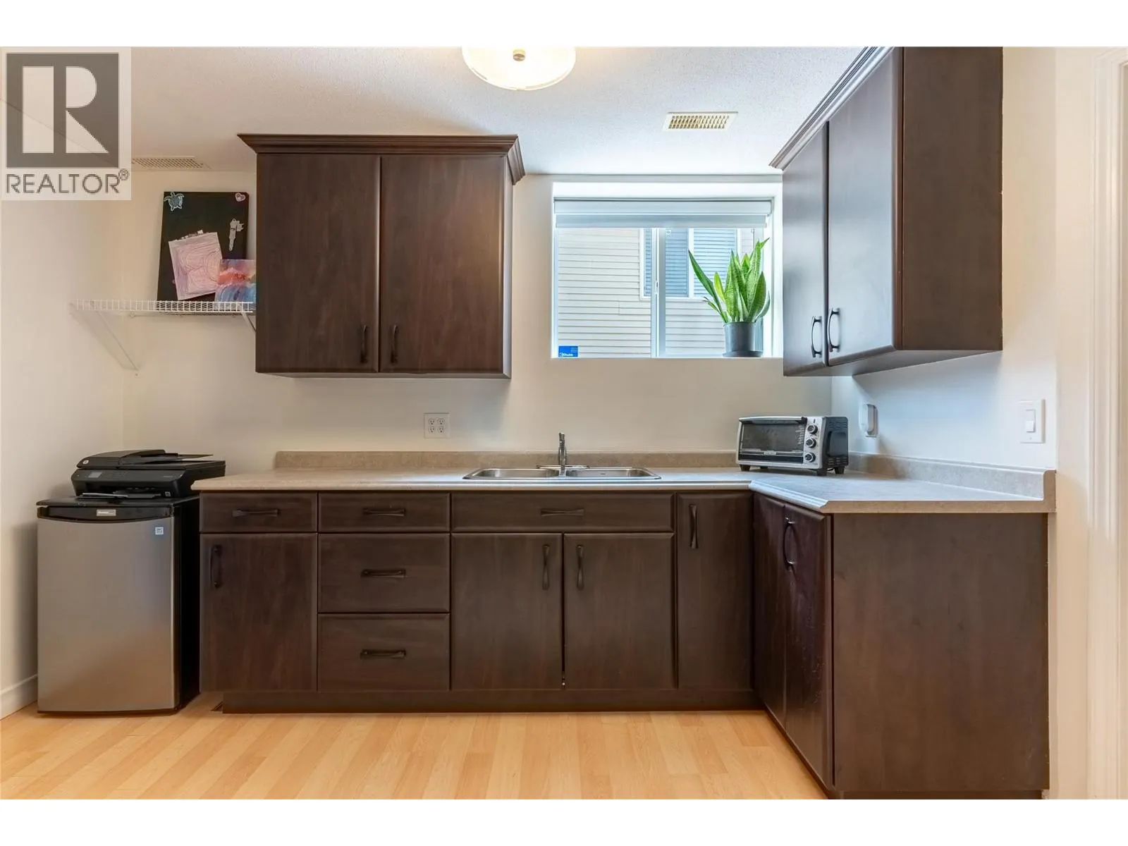 1940 HILLSIDE Drive Unit# 30