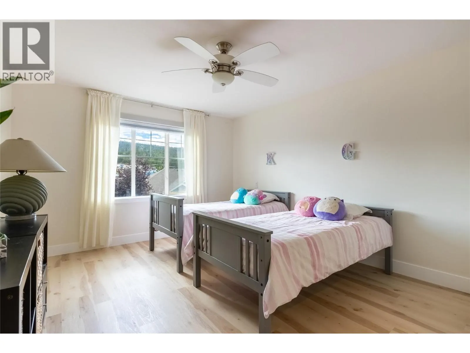 1940 HILLSIDE Drive Unit# 30