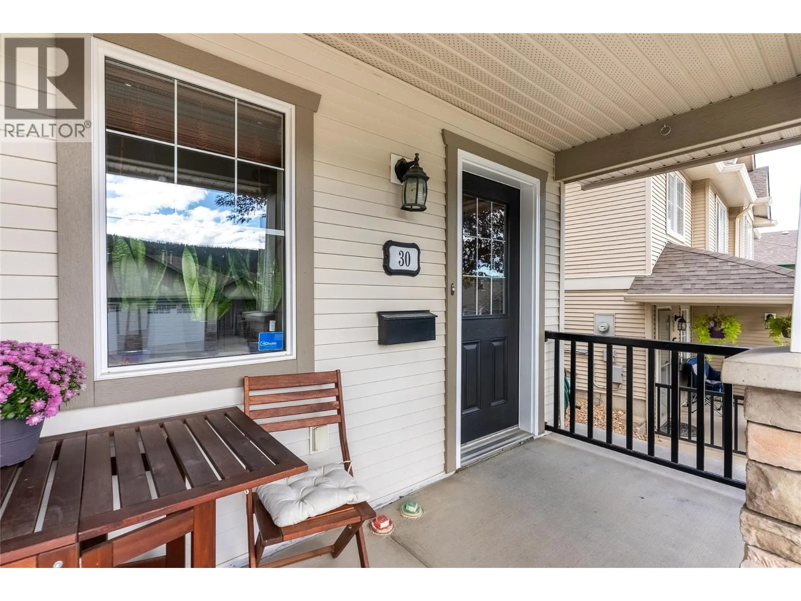 1940 HILLSIDE Drive Unit# 30