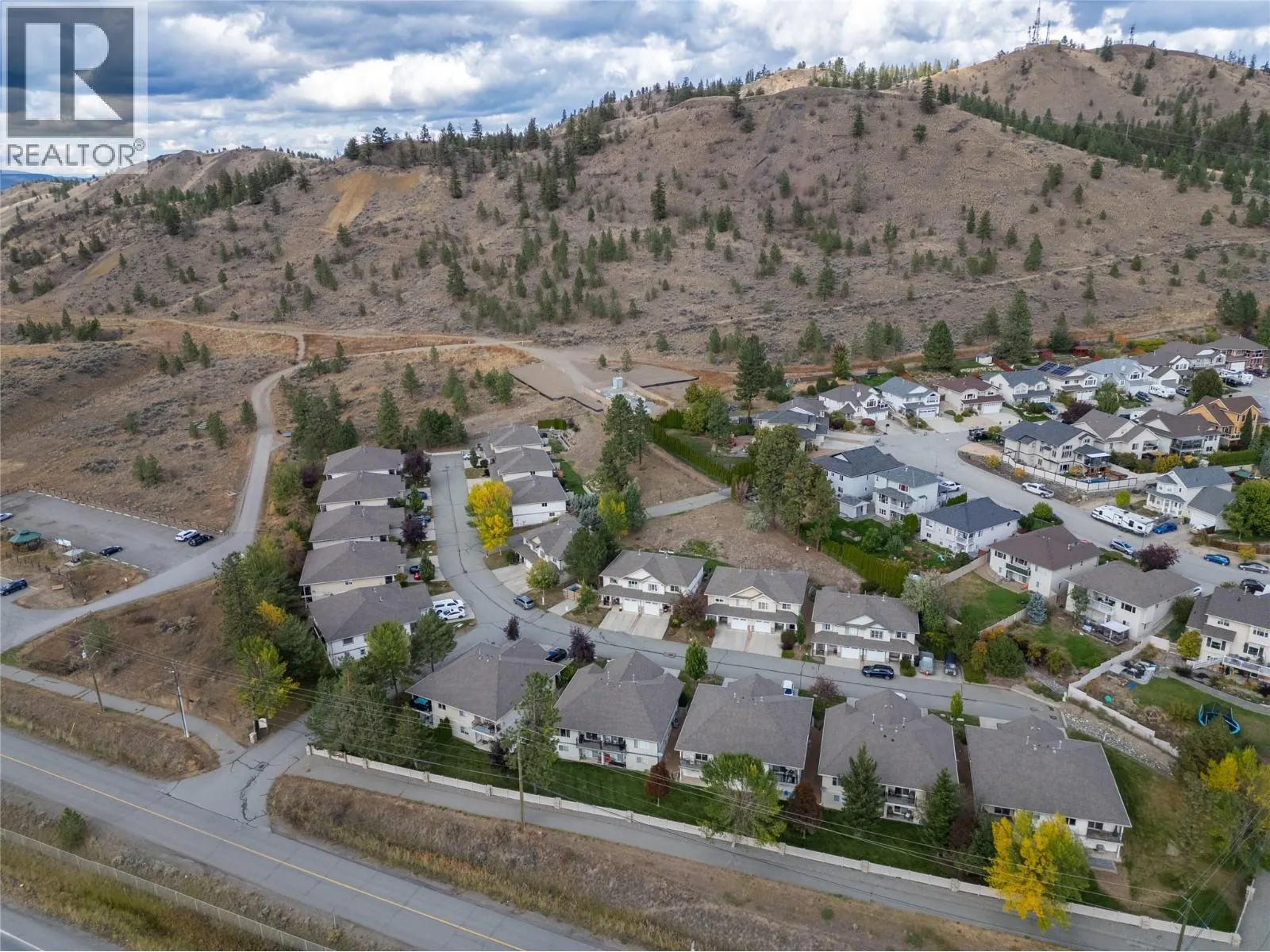 1940 HILLSIDE Drive Unit# 30