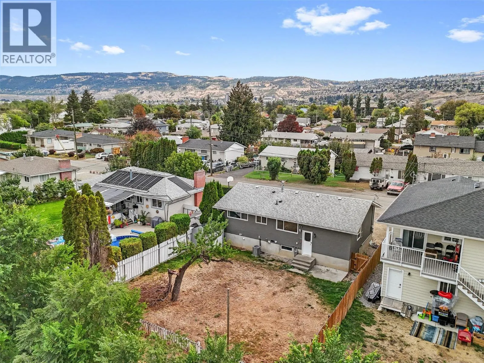 293 WALNUT Avenue