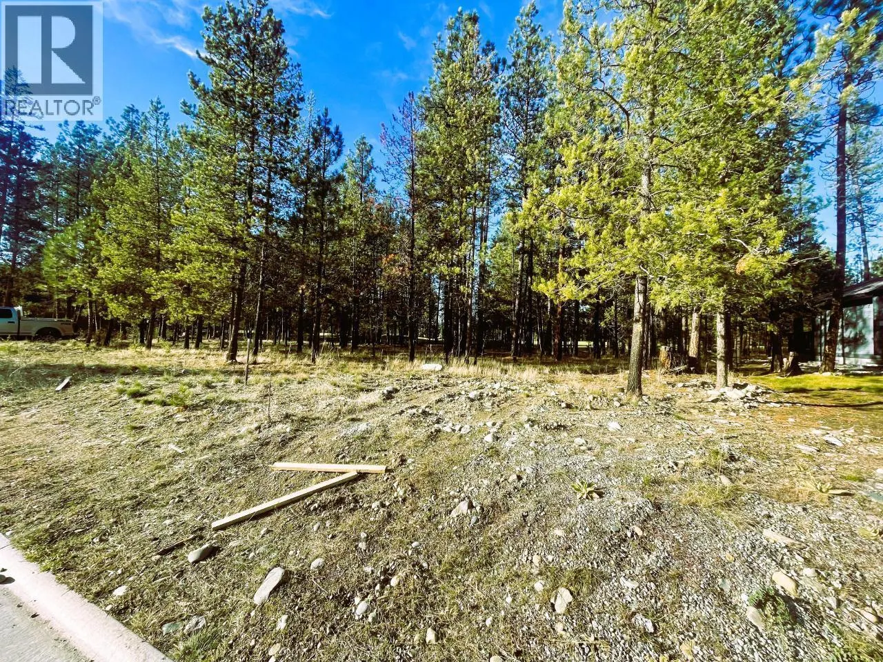 196 SHADOW MOUNTAIN Boulevard N
