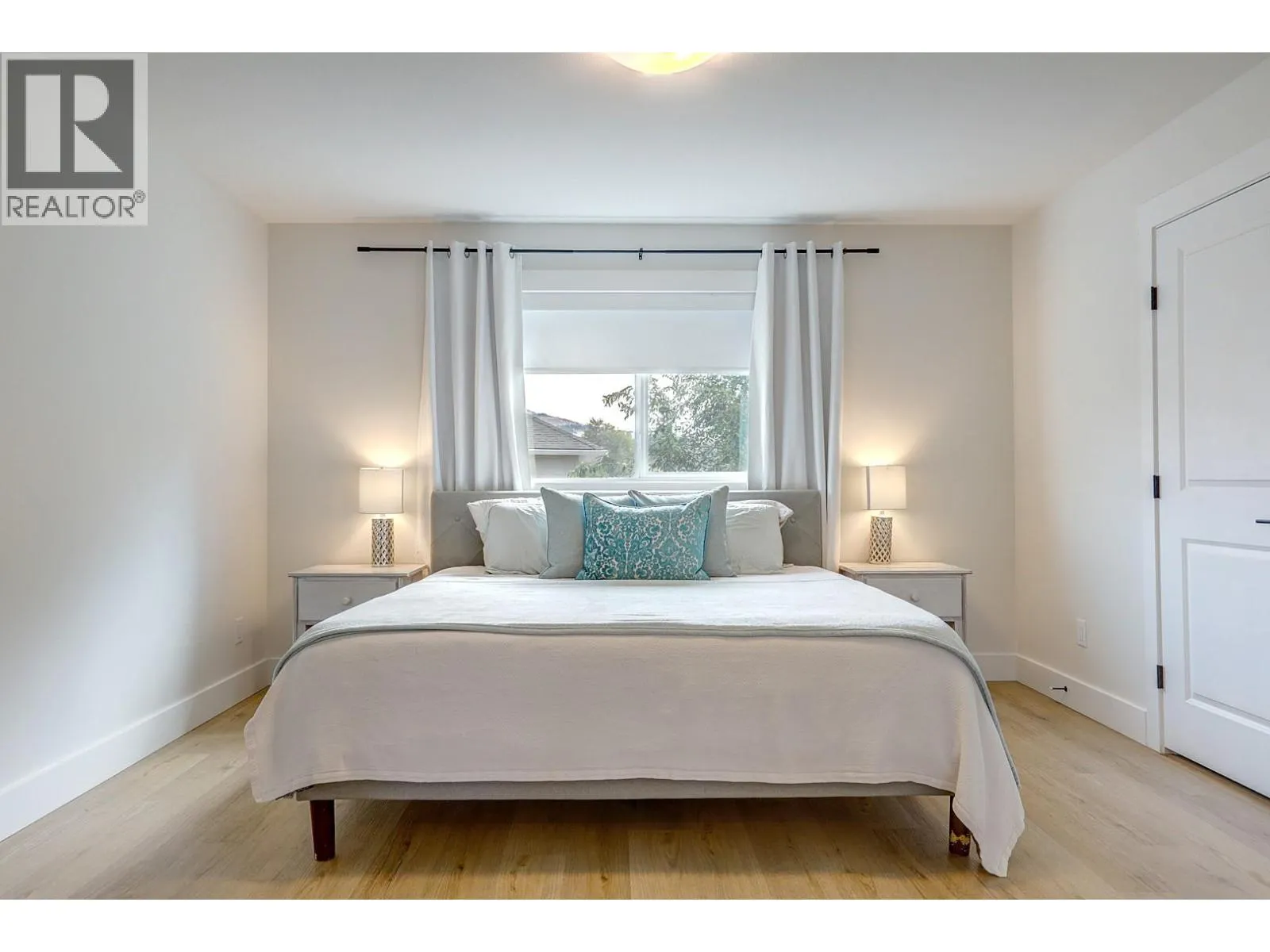 1999 15 Avenue Unit# 11