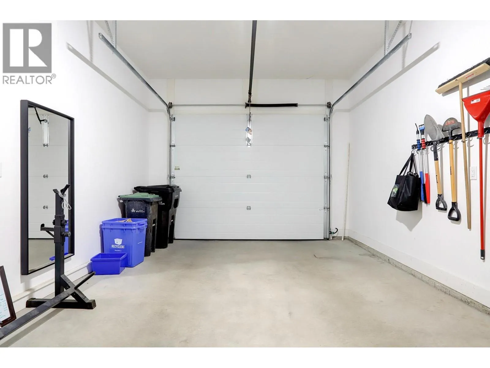 1999 15 Avenue Unit# 11