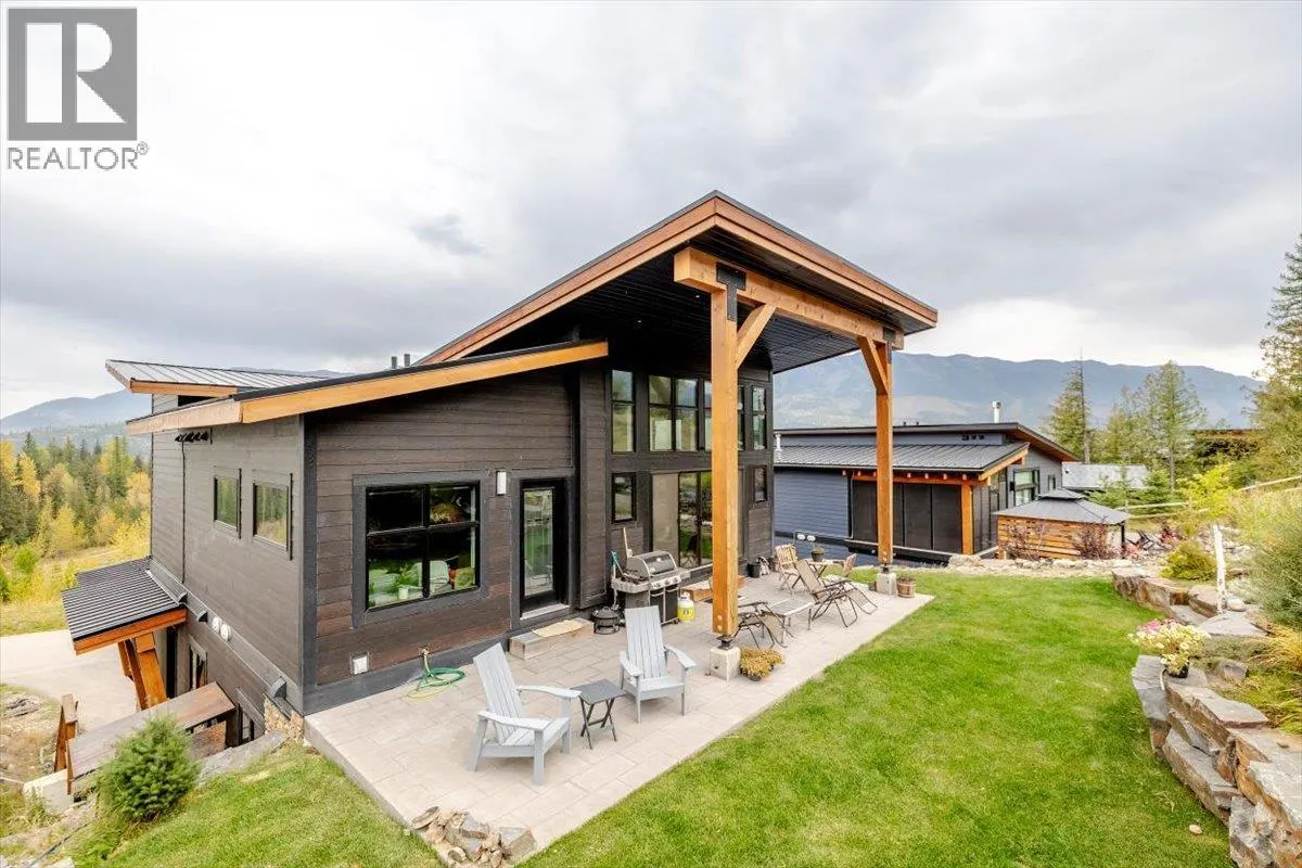 5416 Resort Drive