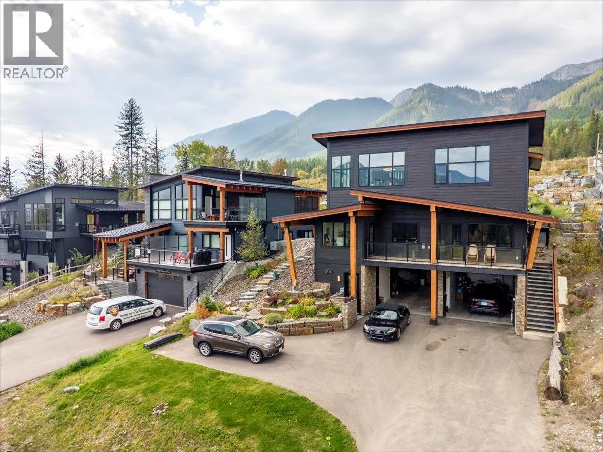 5416 Resort Drive