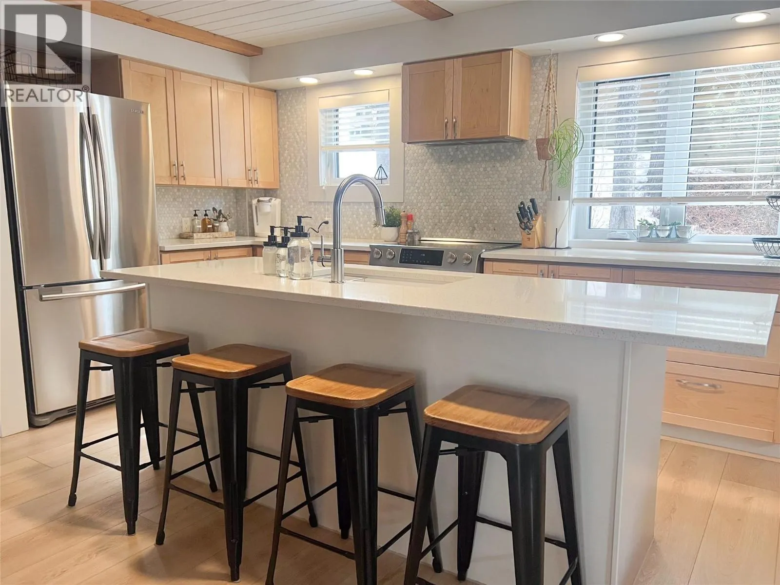 2094 PANORAMA Drive
