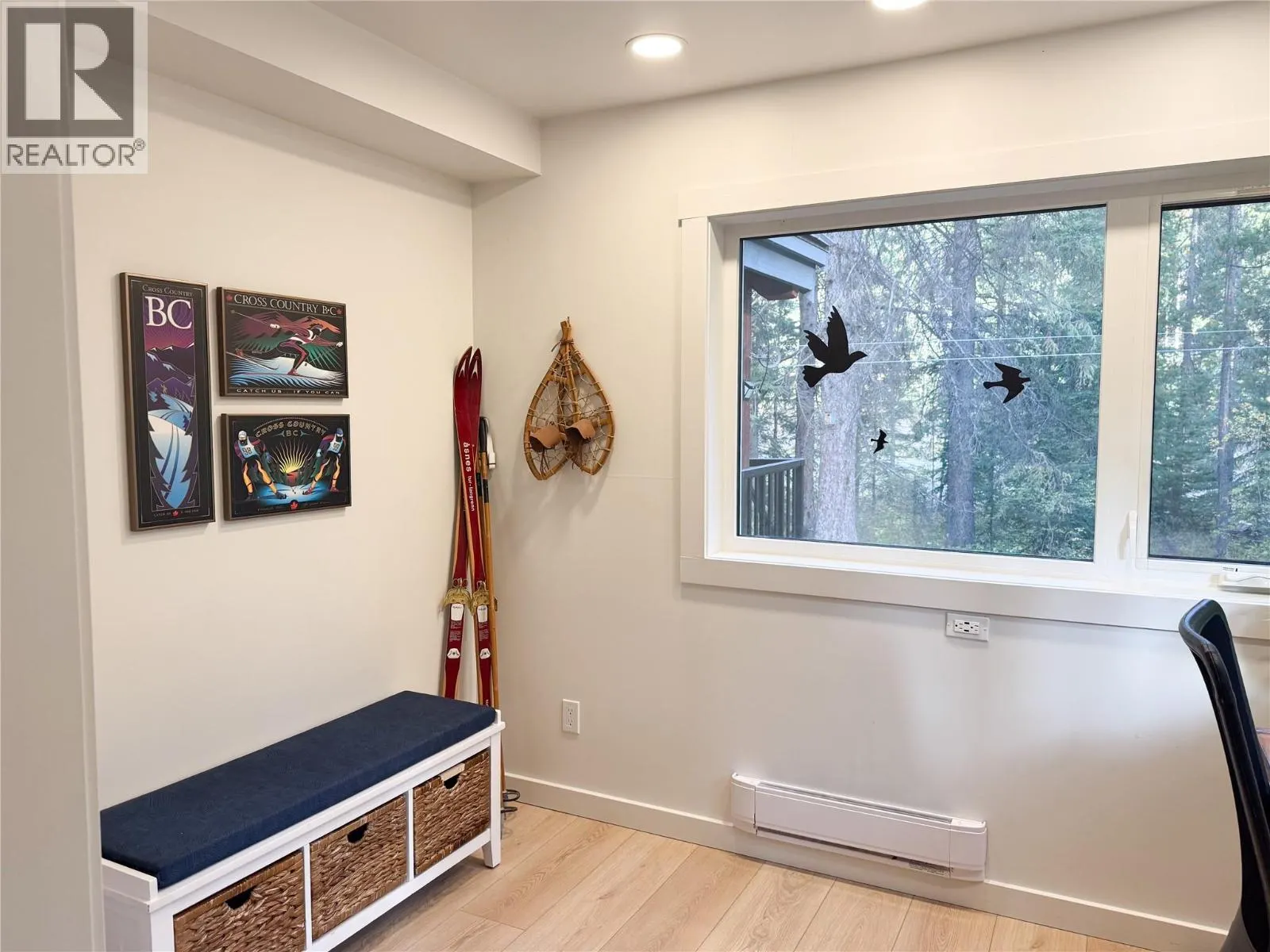 2094 PANORAMA Drive