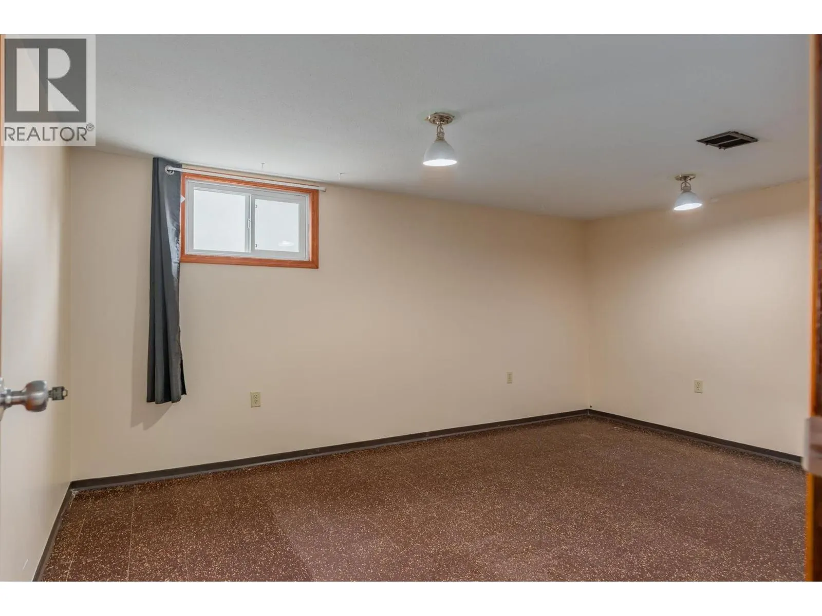 3141 Highway Drive
