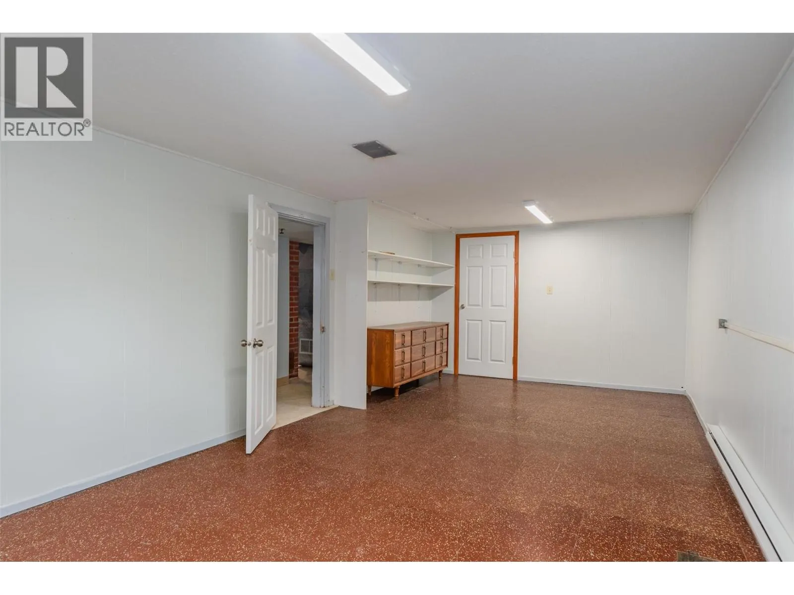 3141 Highway Drive