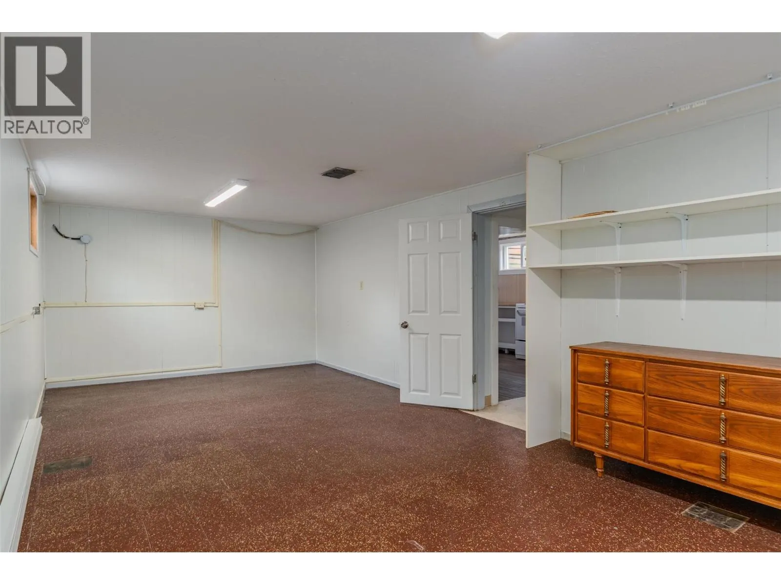 3141 Highway Drive