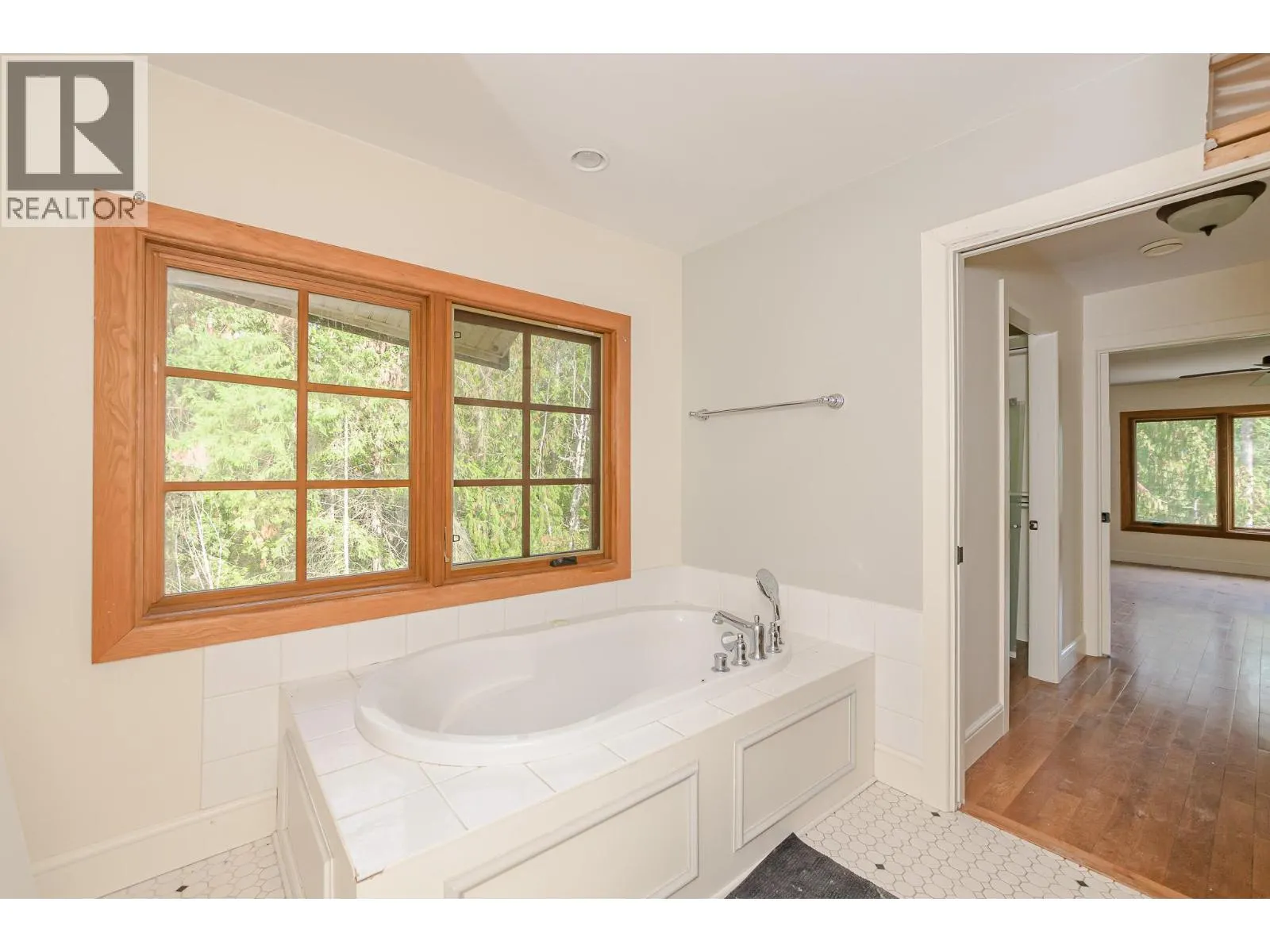 141 Crossridge Road