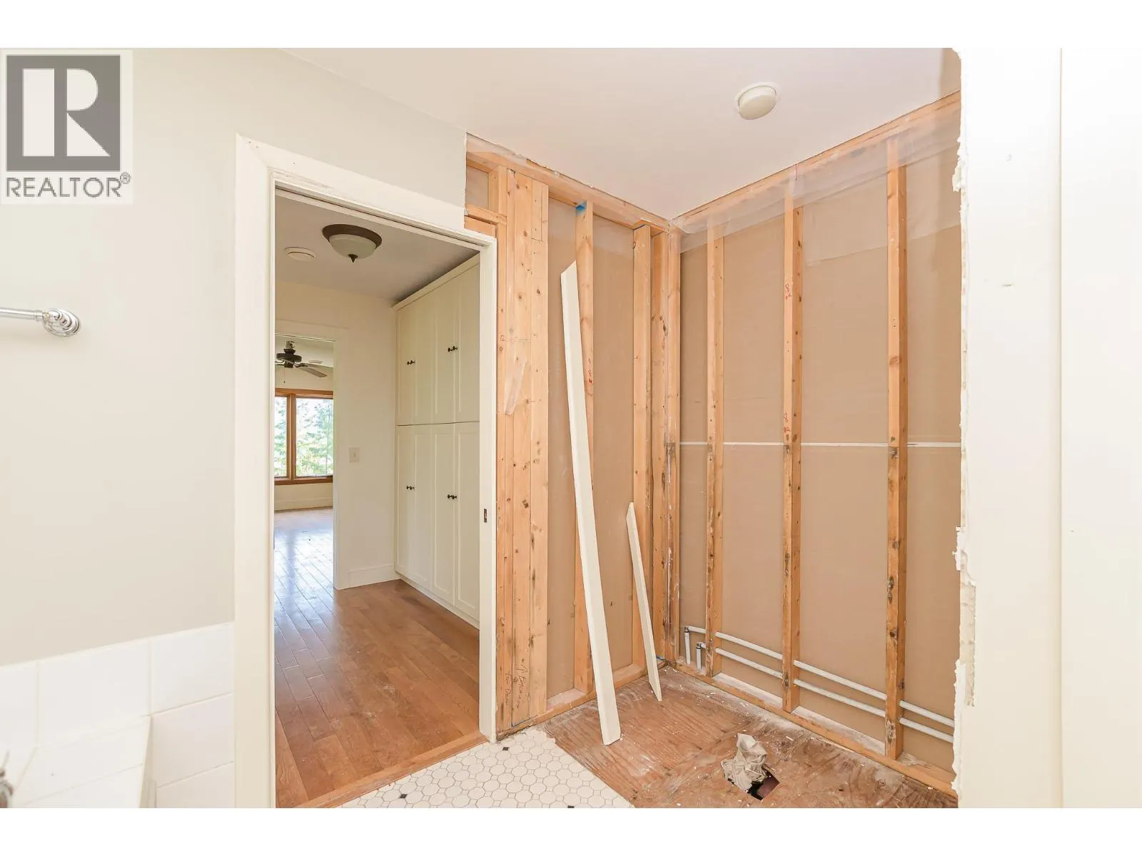 141 Crossridge Road