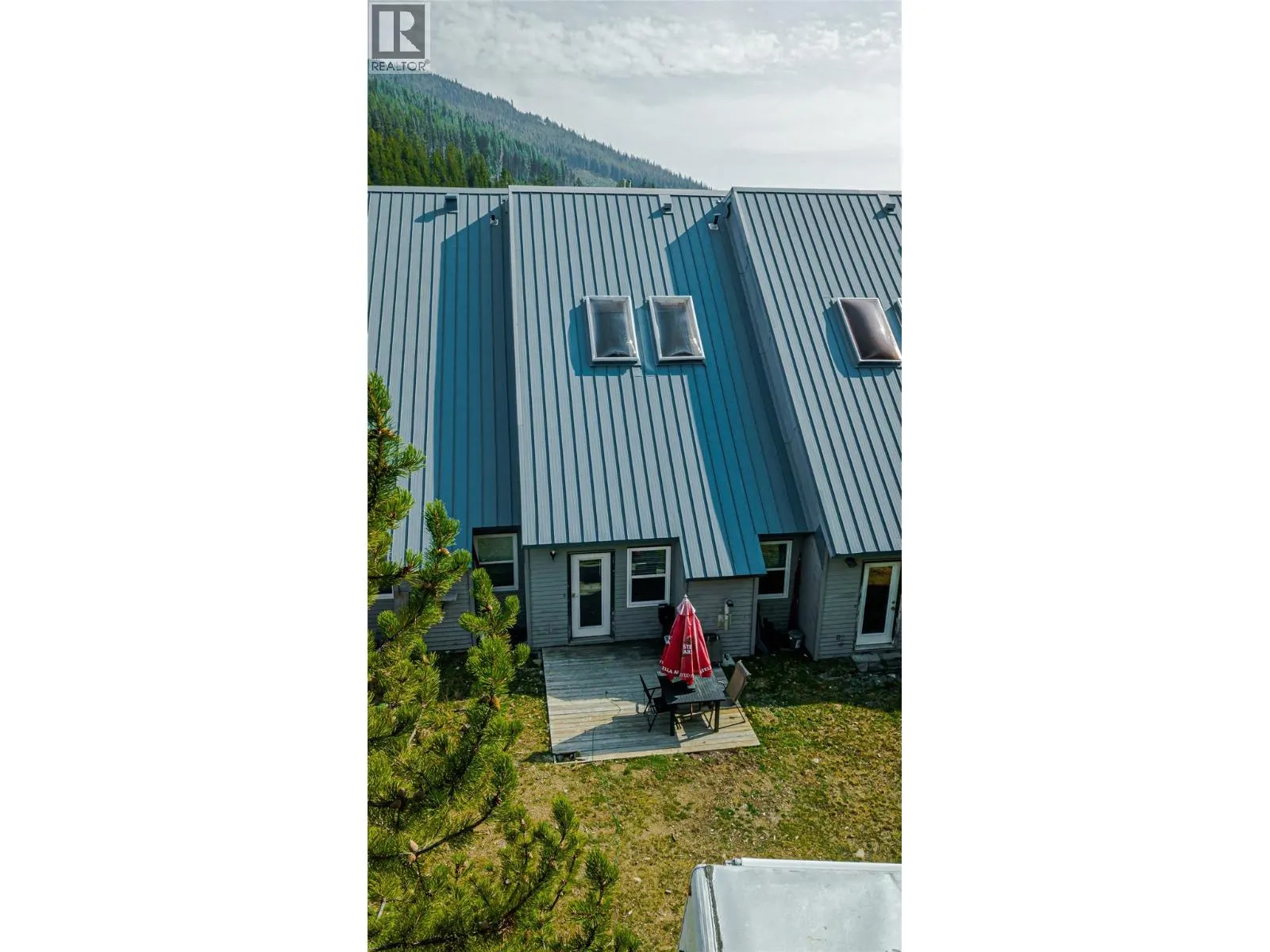 138 CLEARVIEW Road
