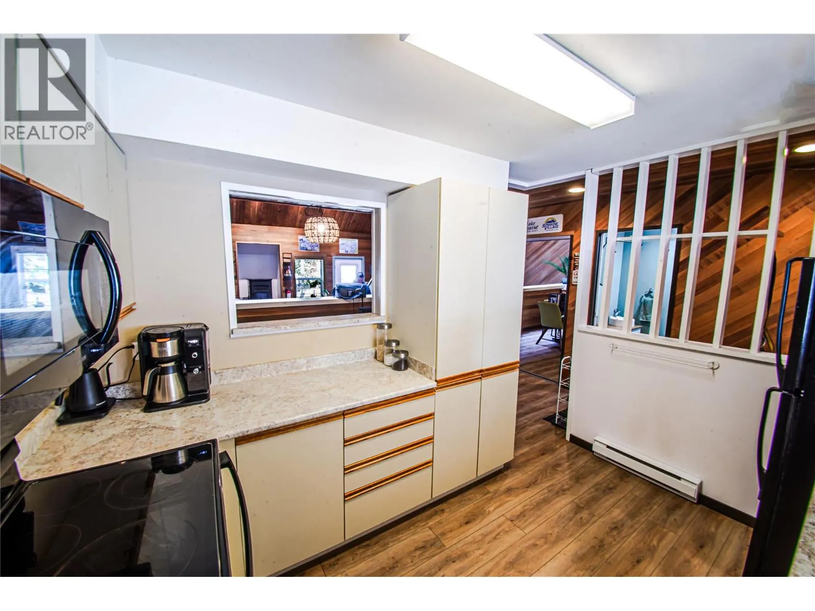 138 CLEARVIEW Road