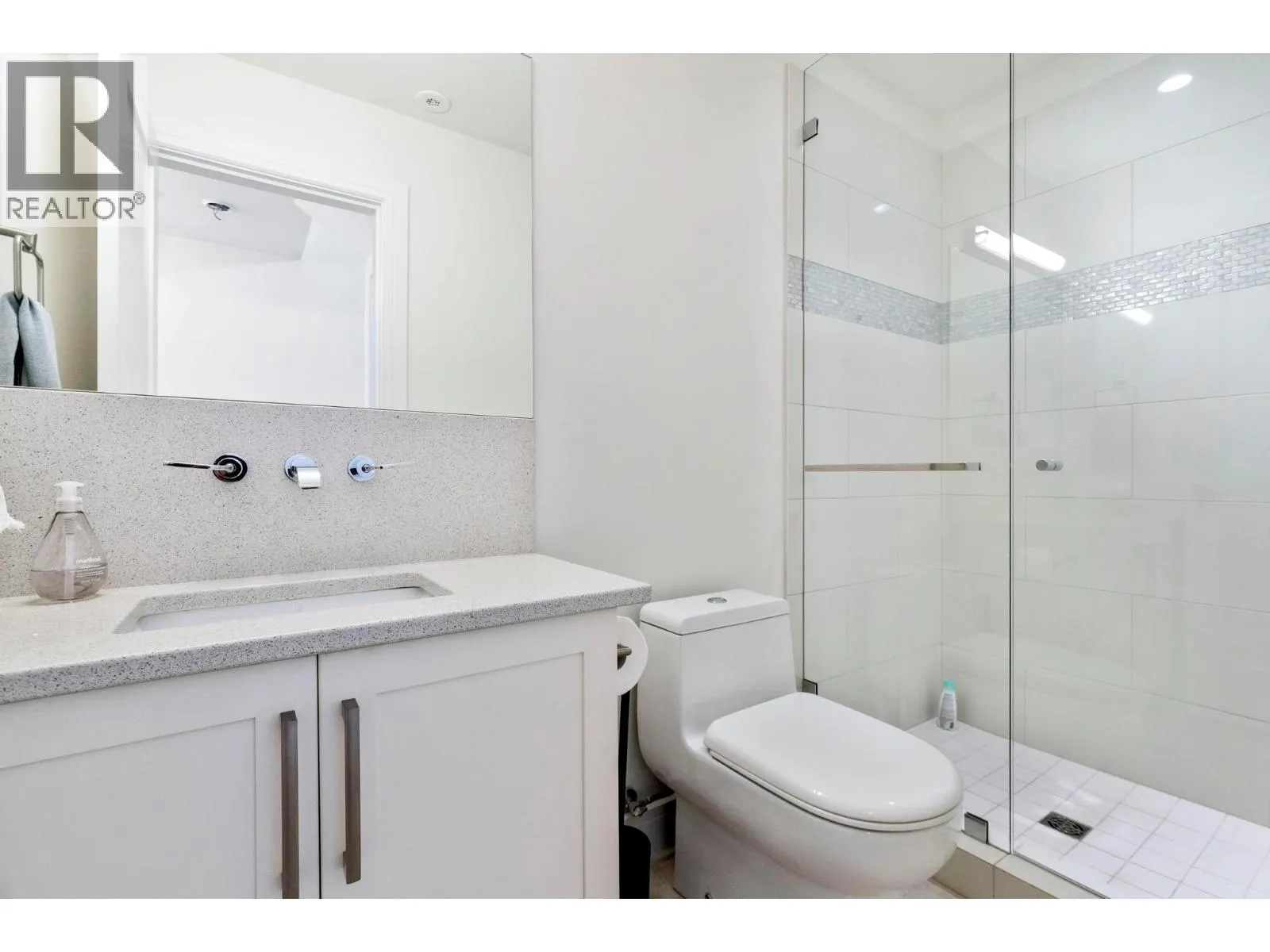 3756 Lakeshore Road Unit# 13