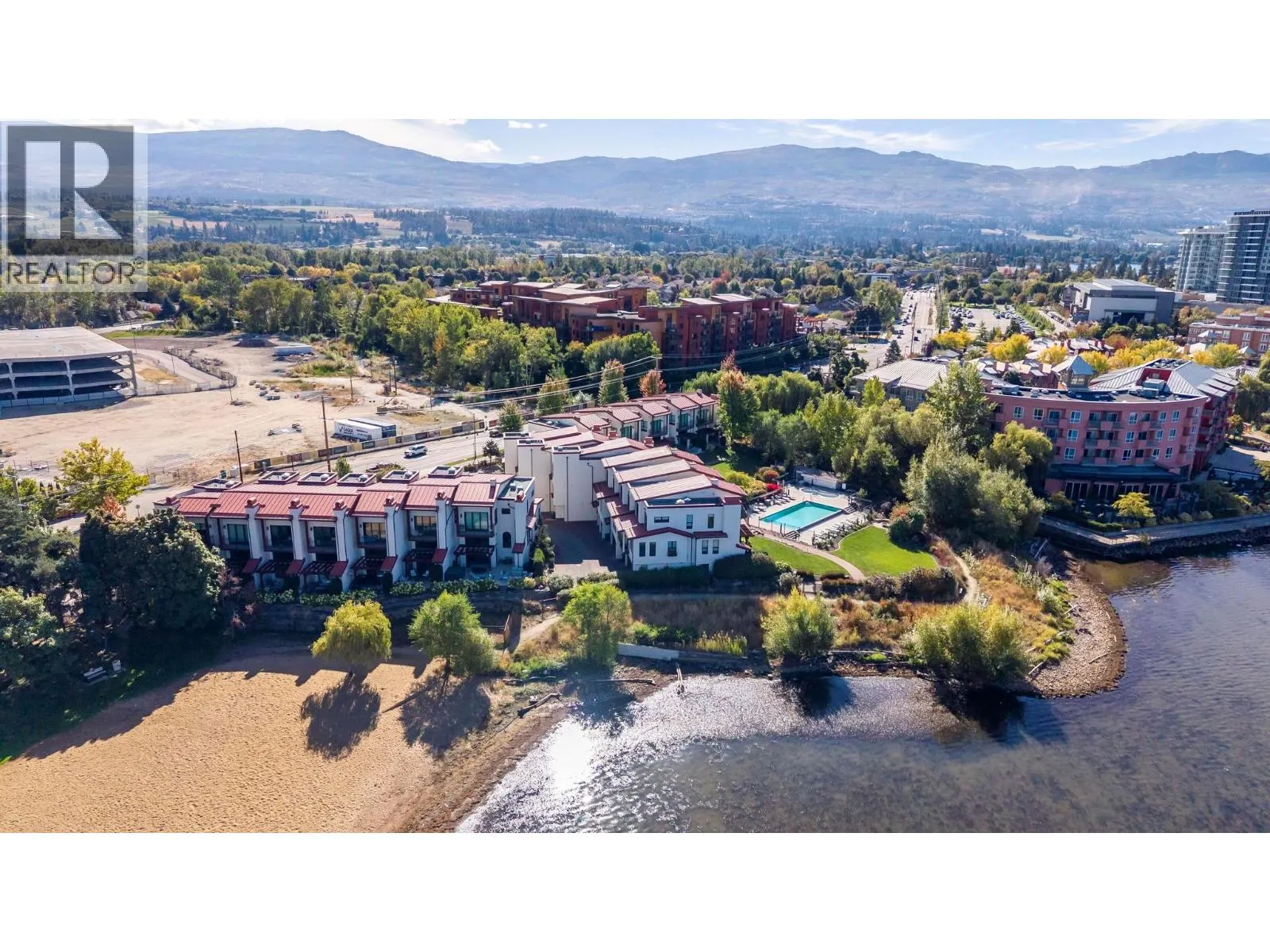 3756 Lakeshore Road Unit# 13