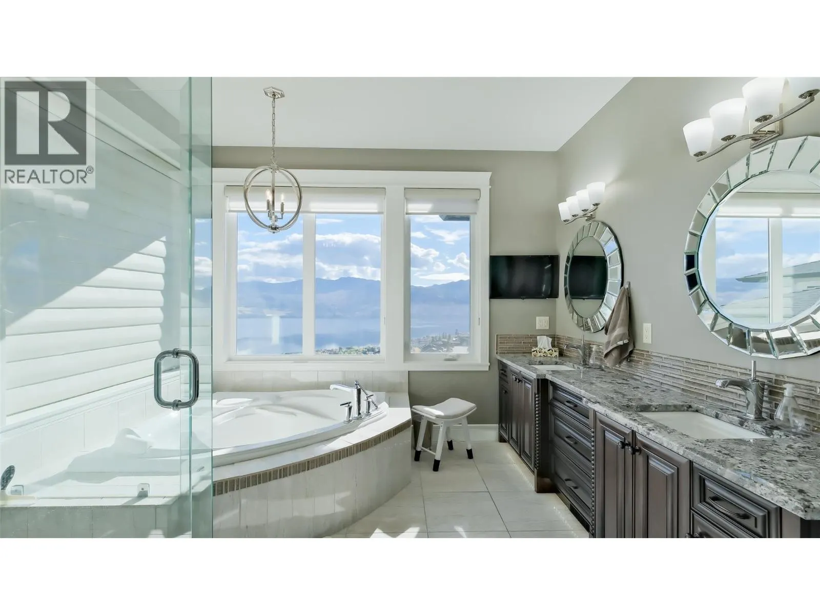 1505 Pinot Noir Drive