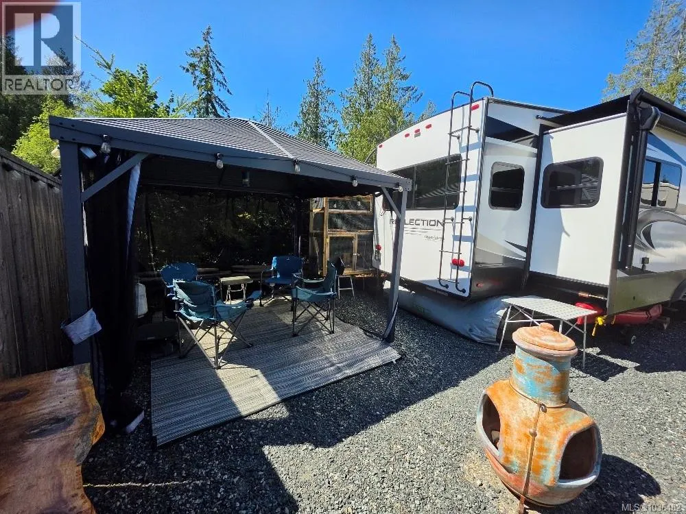 58 6050 Island Hwy