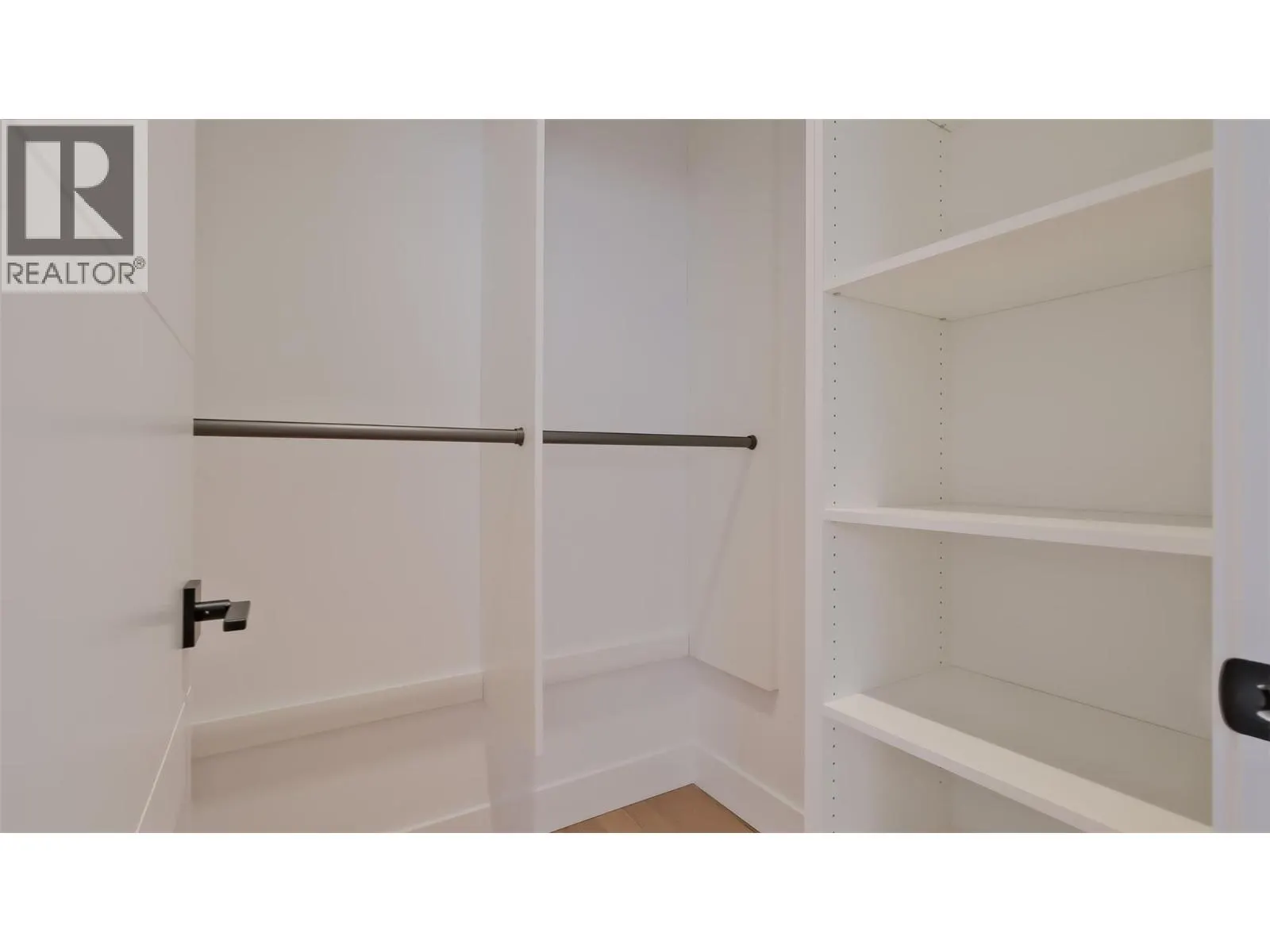 9201 Okanagan Centre Road W Unit# 19