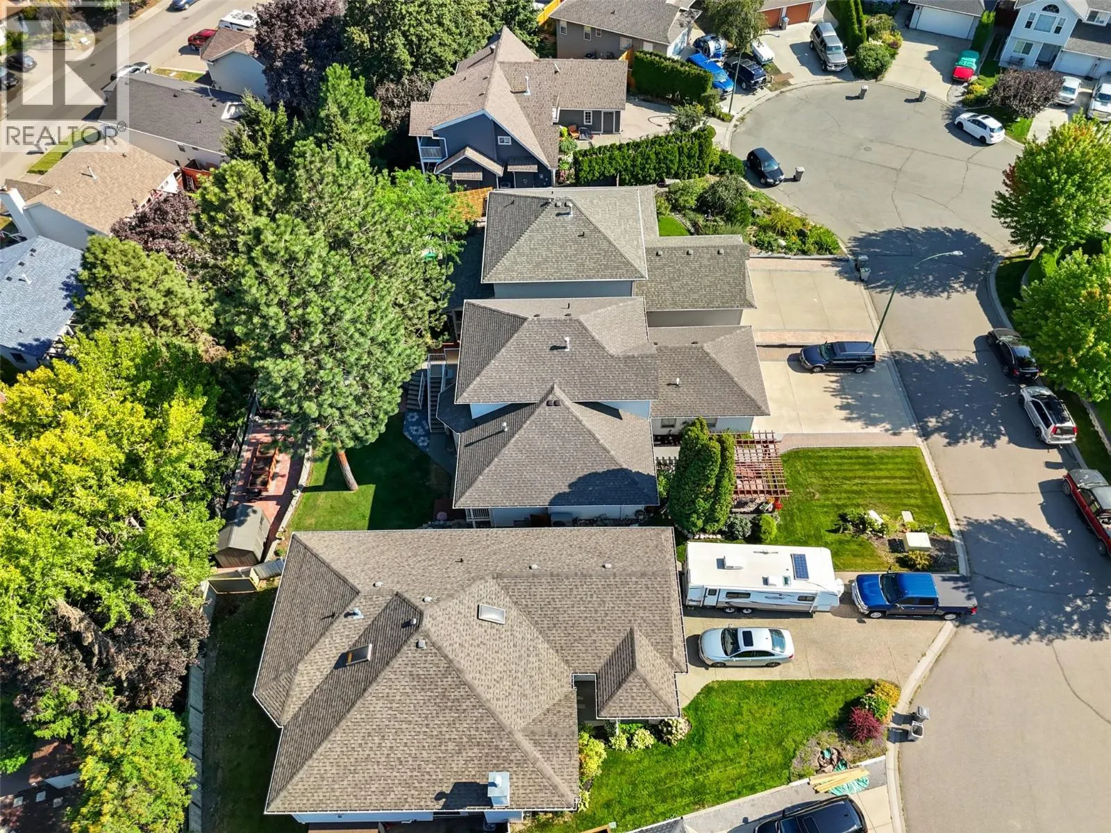 225 Sunhill Court