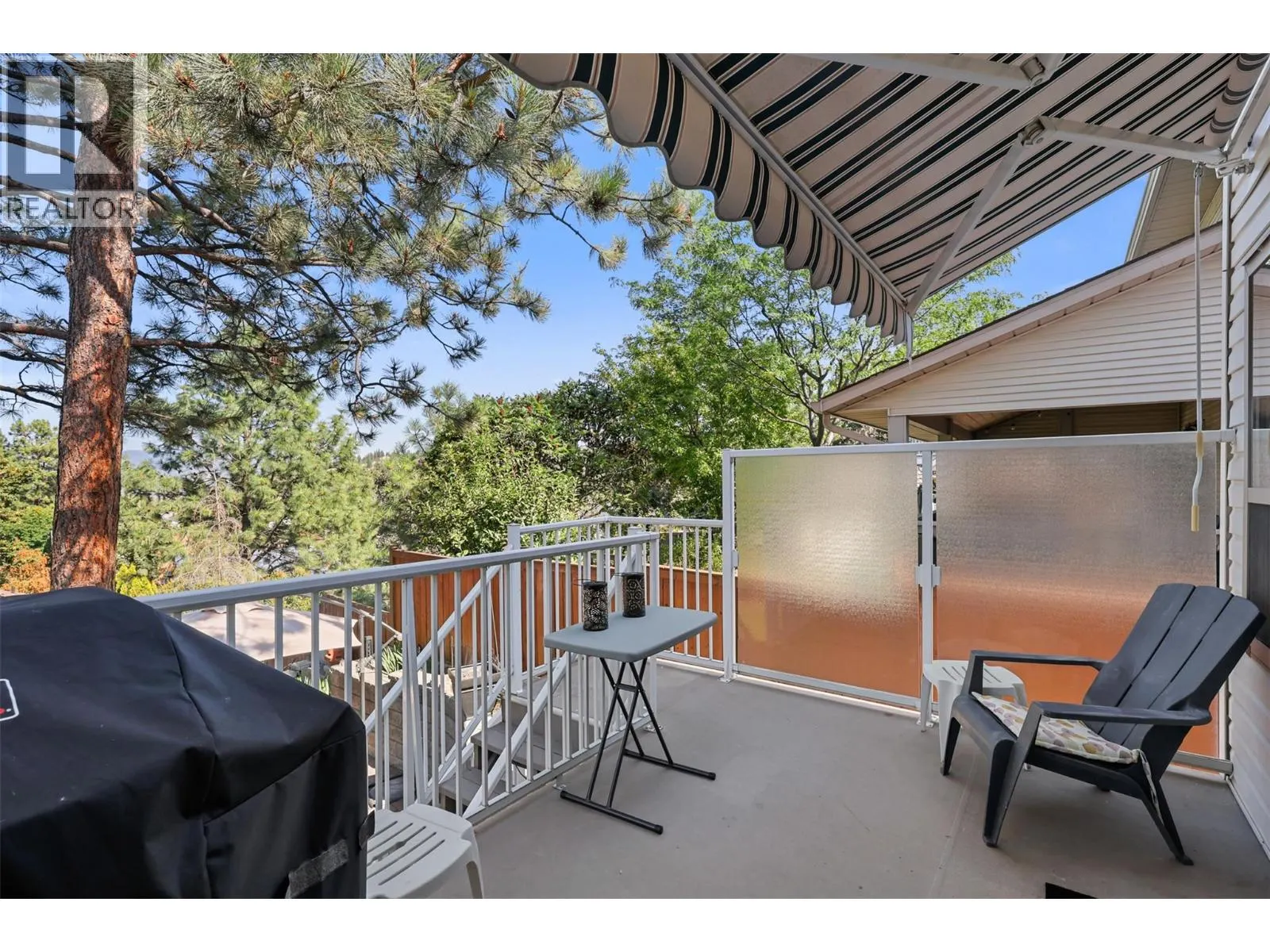 225 Sunhill Court
