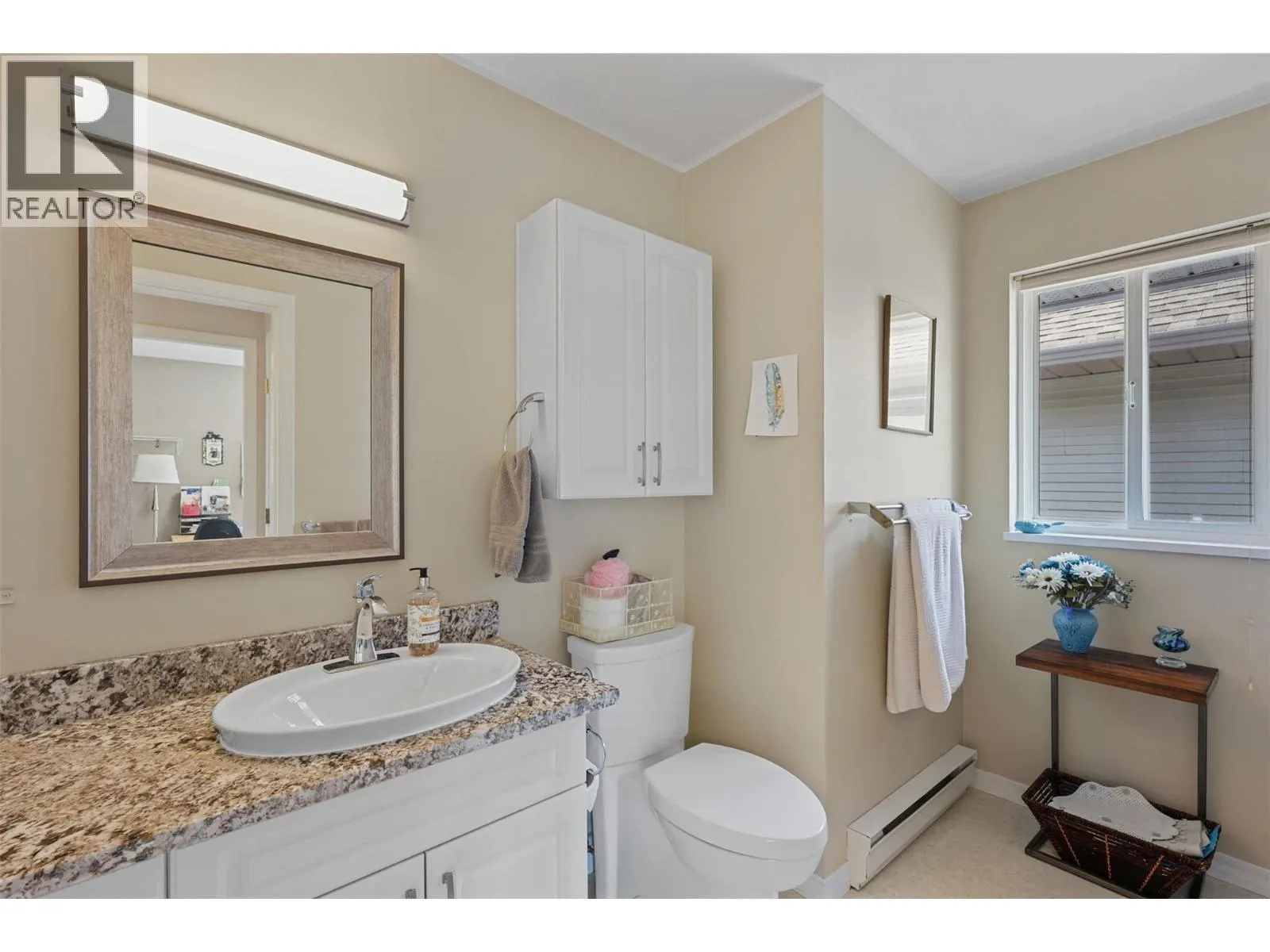 225 Sunhill Court