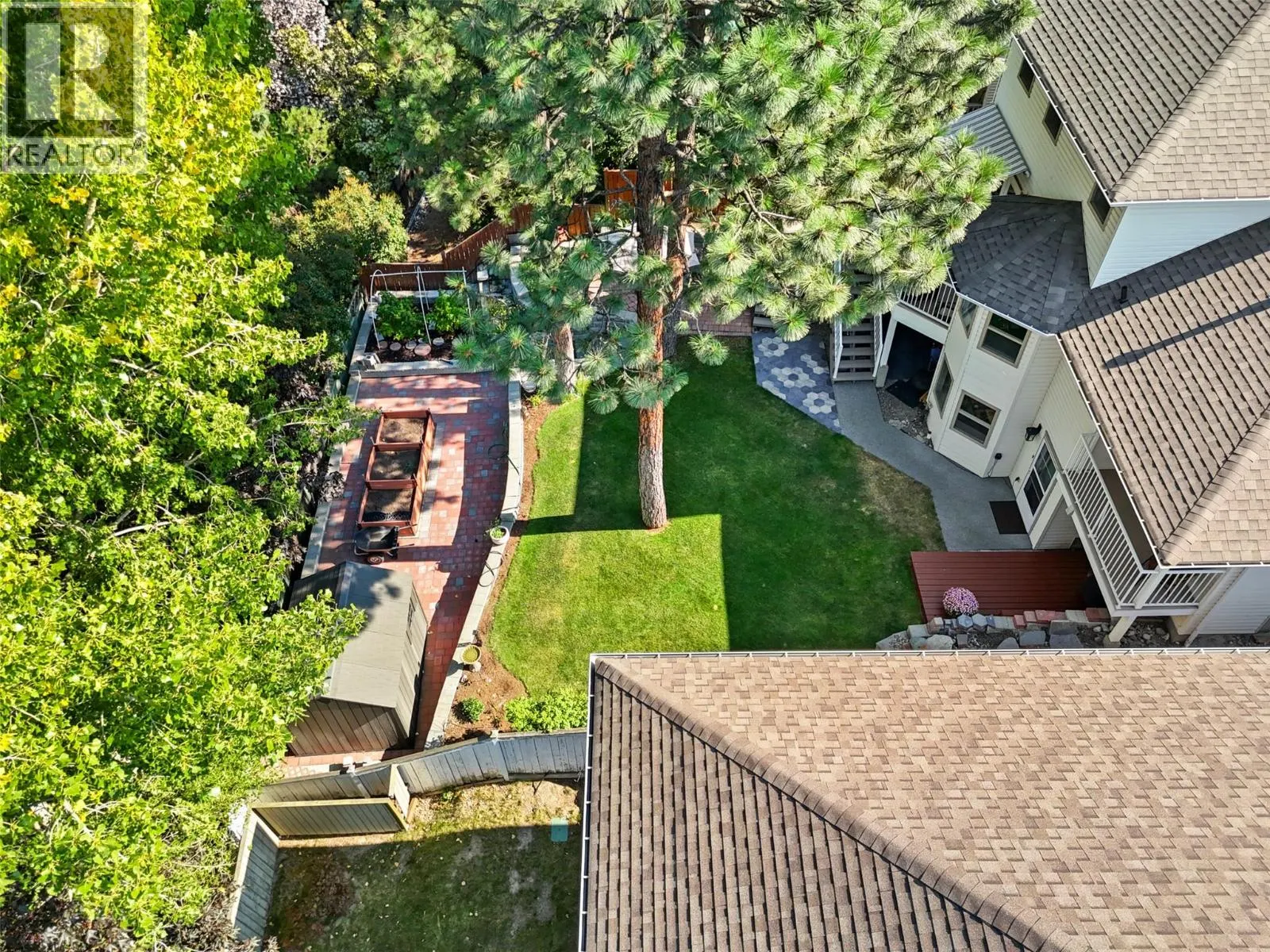 225 Sunhill Court
