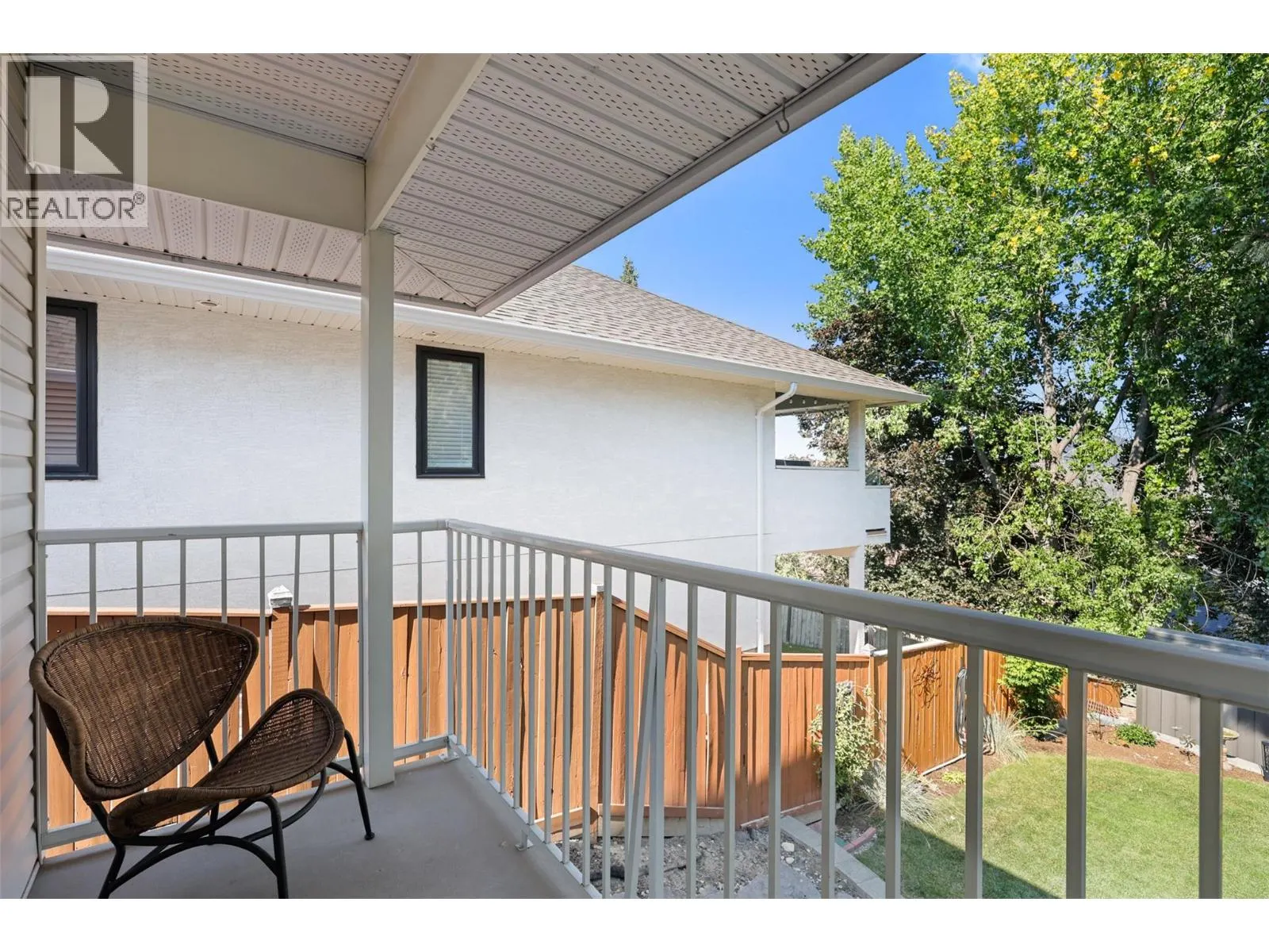 225 Sunhill Court