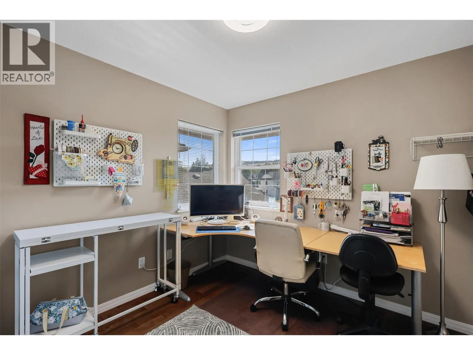 225 Sunhill Court