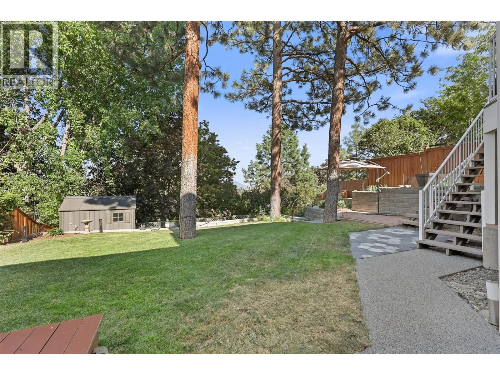 225 Sunhill Court
