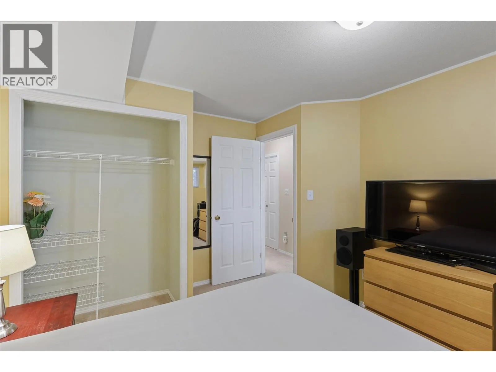 225 Sunhill Court