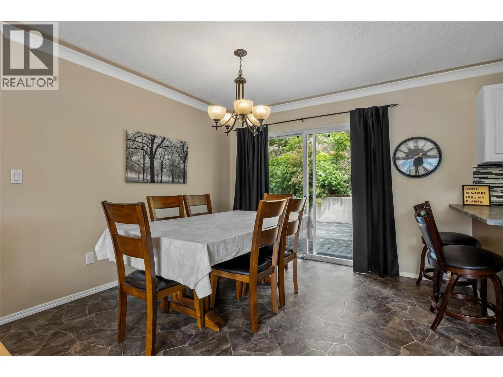 1374 SUNSHINE Court