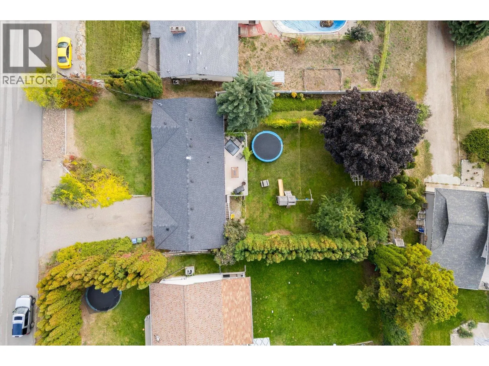 1234 Oswell Drive