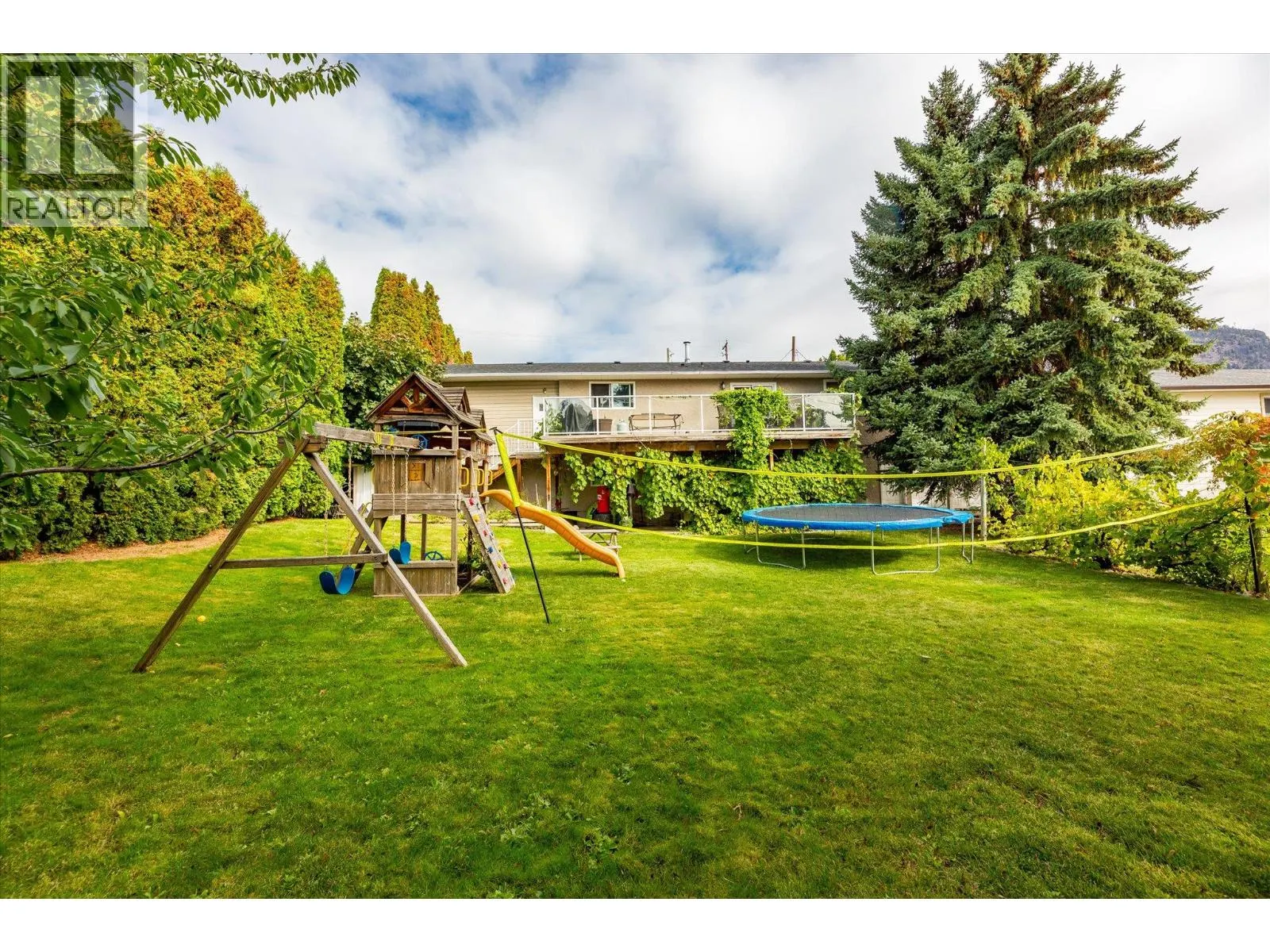 1234 Oswell Drive
