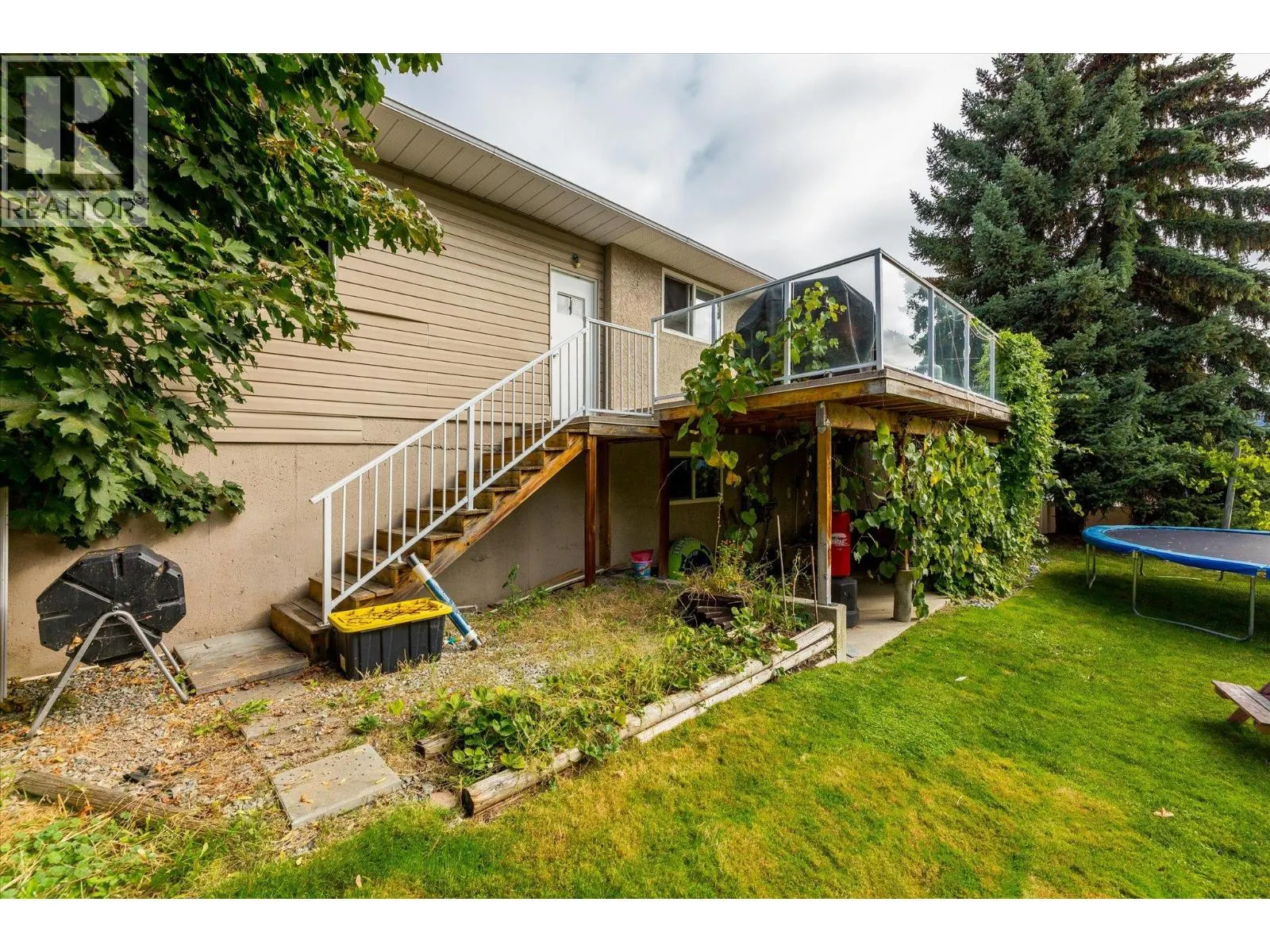 1234 Oswell Drive