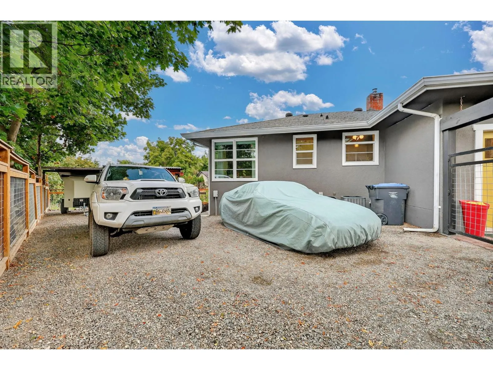1230 Ridgeway Drive