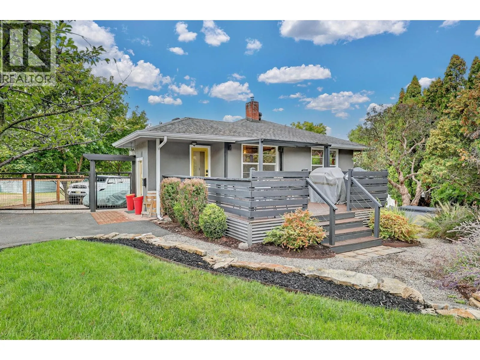 1230 Ridgeway Drive