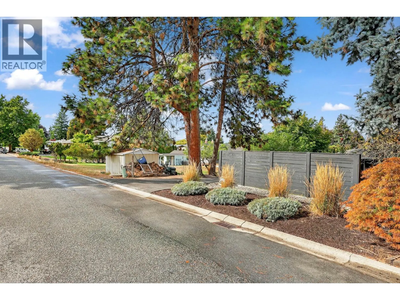 1230 Ridgeway Drive