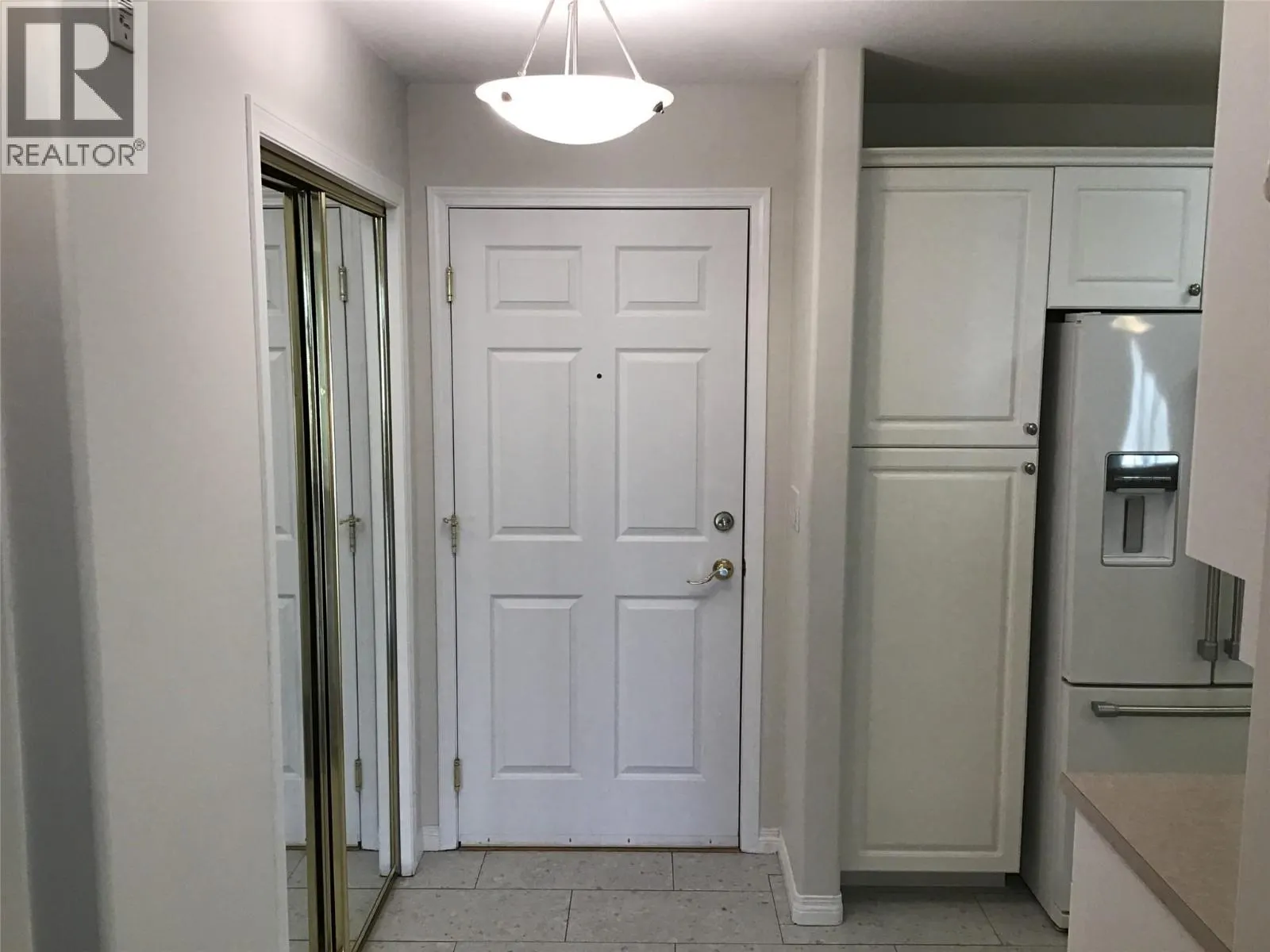 120 VERNON Avenue Unit# 209