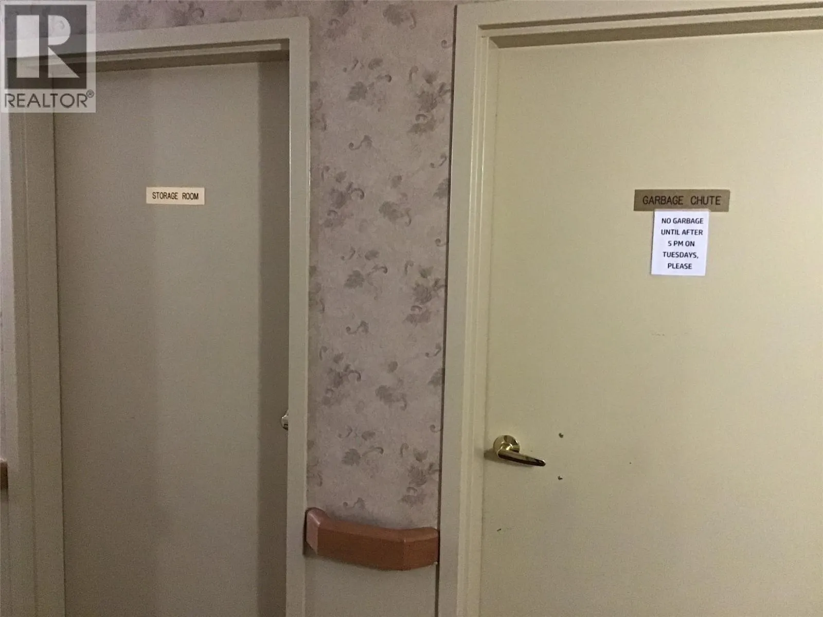 120 VERNON Avenue Unit# 209