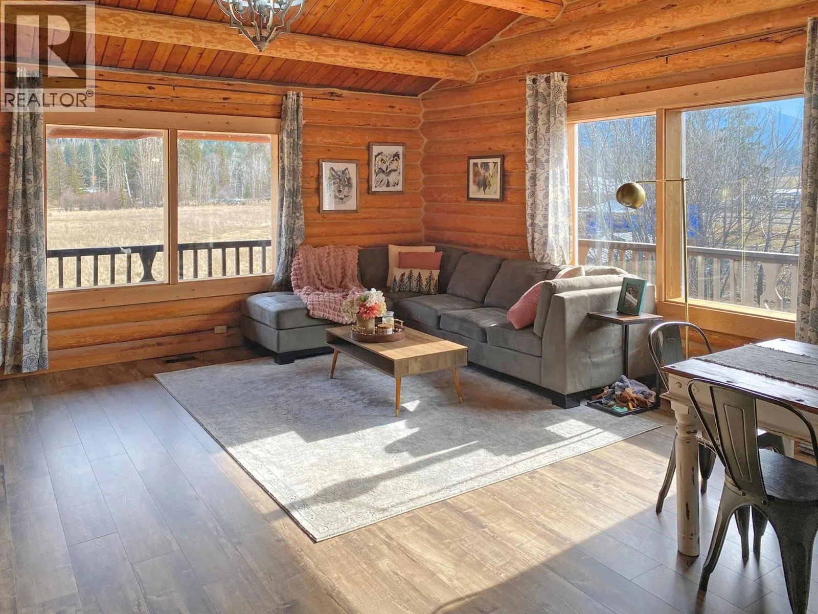 4086 Dixon Creek Road