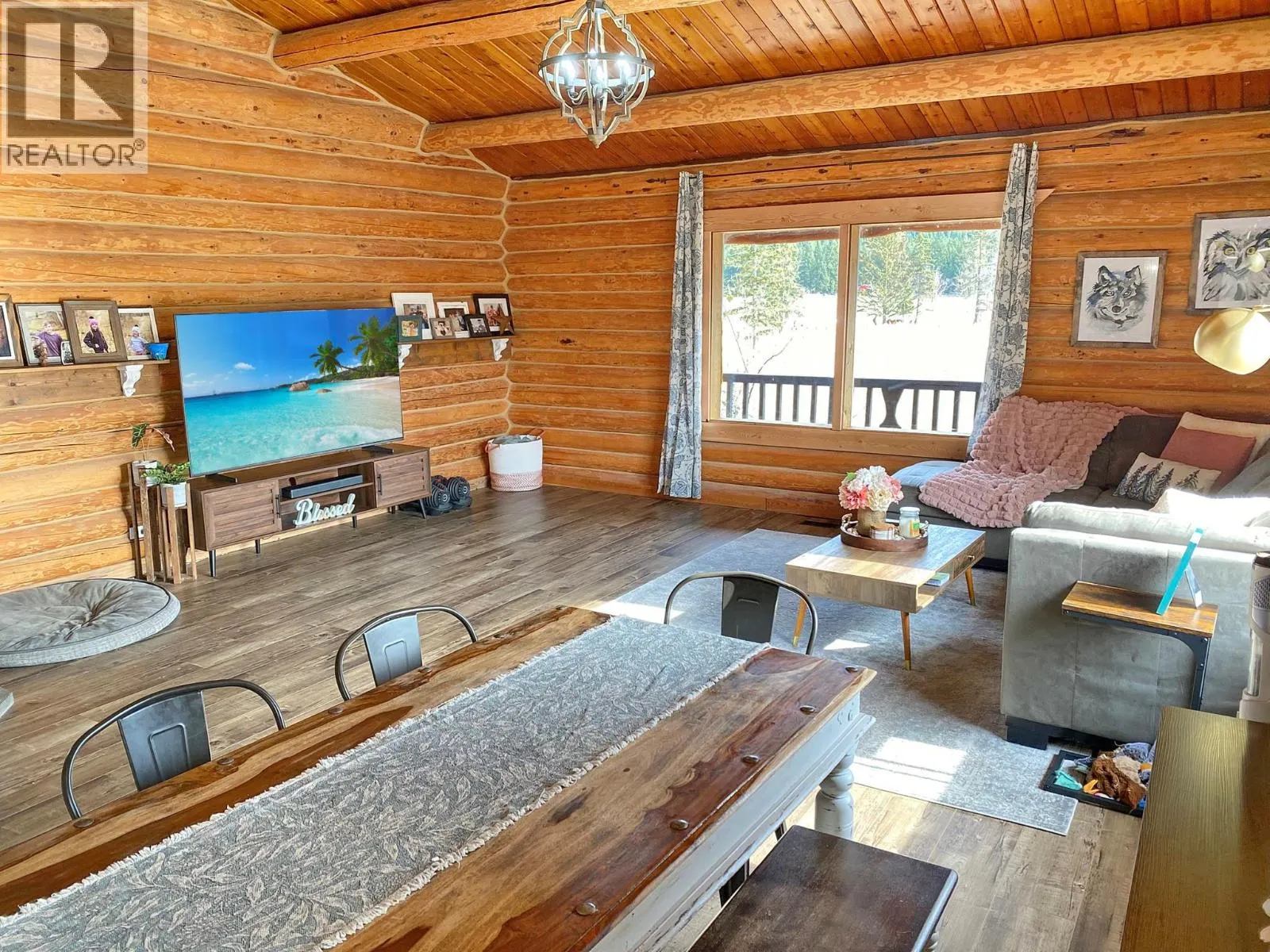 4086 Dixon Creek Road