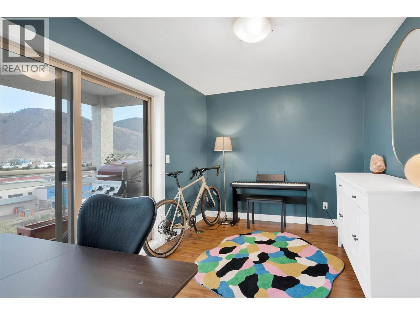 629 Lansdowne Street Unit# 402