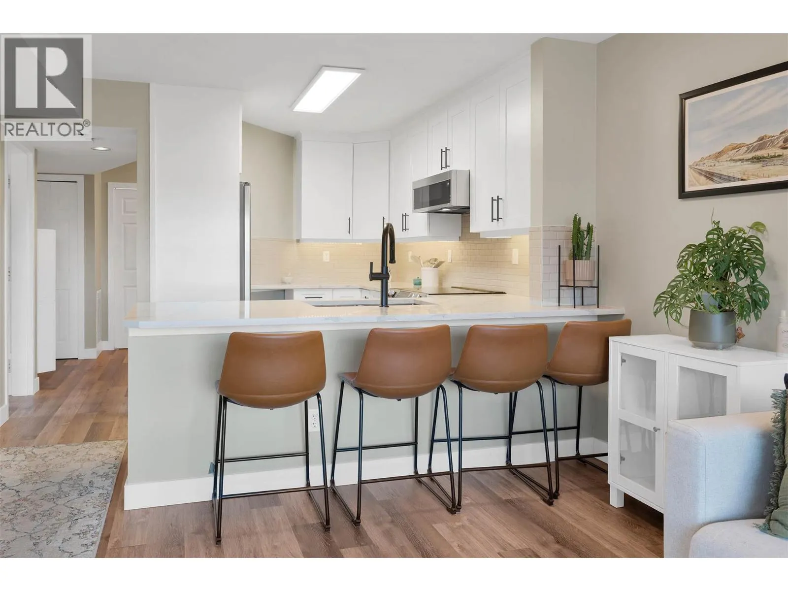 629 Lansdowne Street Unit# 402