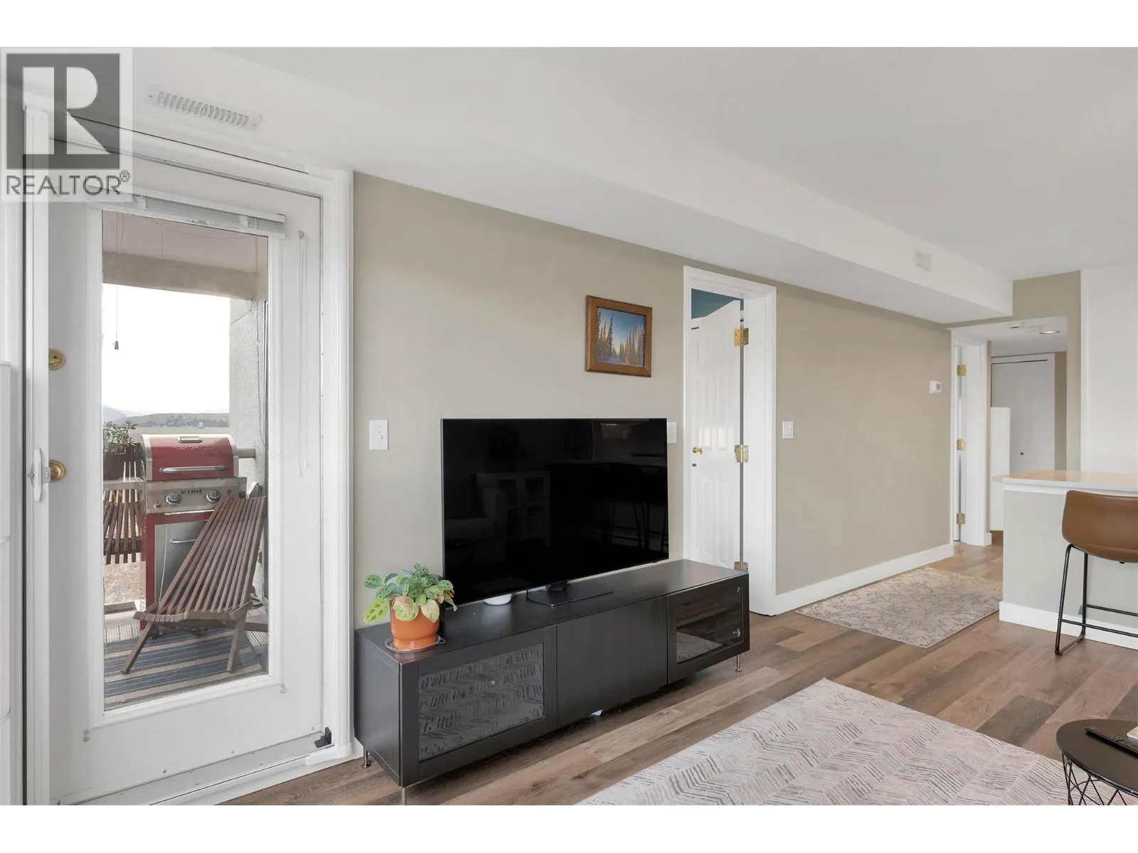 629 Lansdowne Street Unit# 402