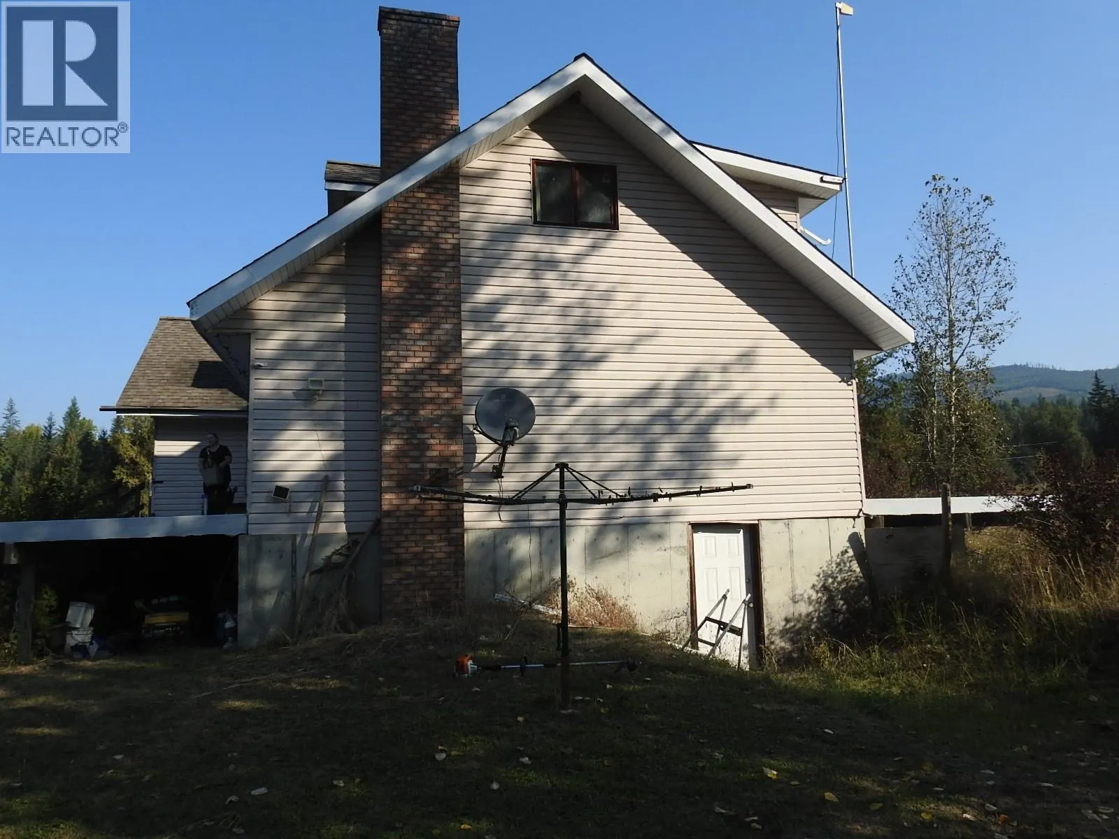 1852 Trinity Valley Road