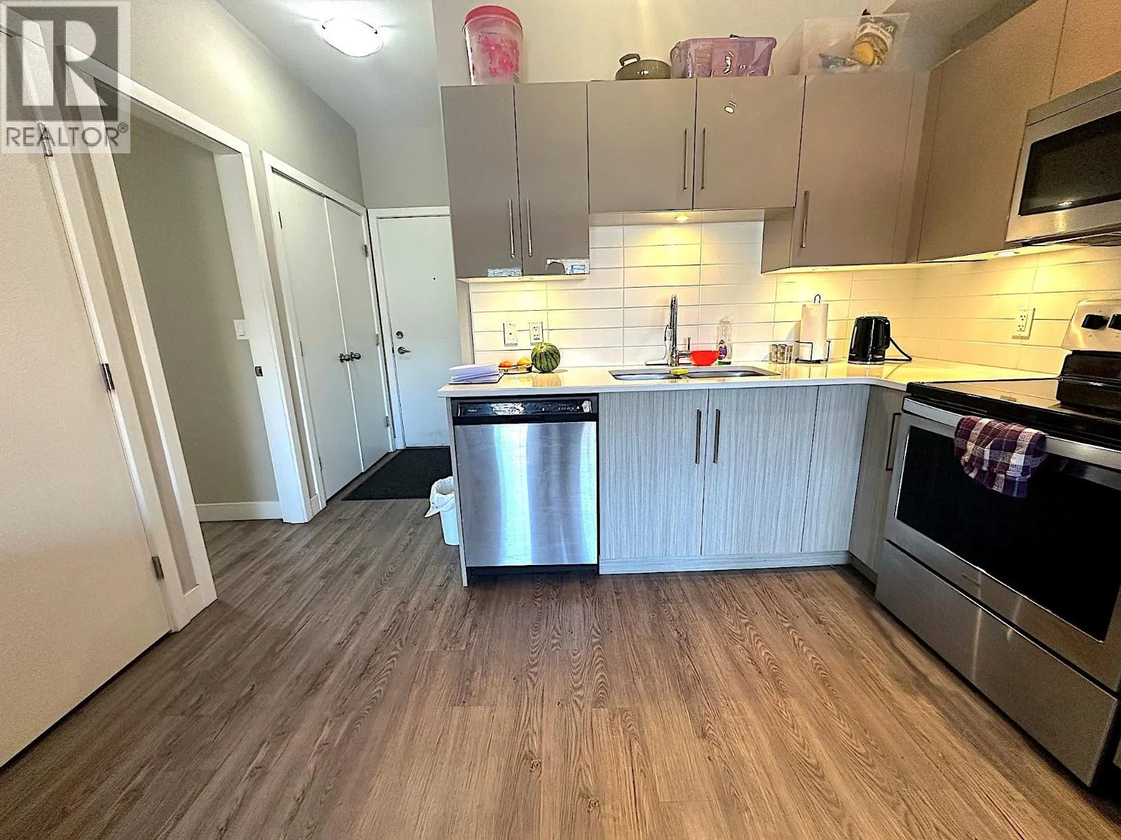 3409 28 Avenue Unit# 213