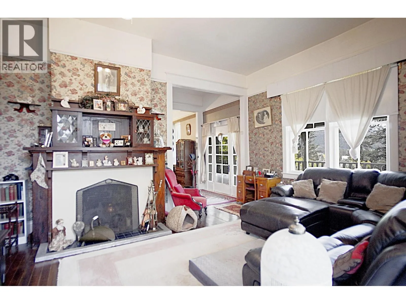 117 Cliffview Drive