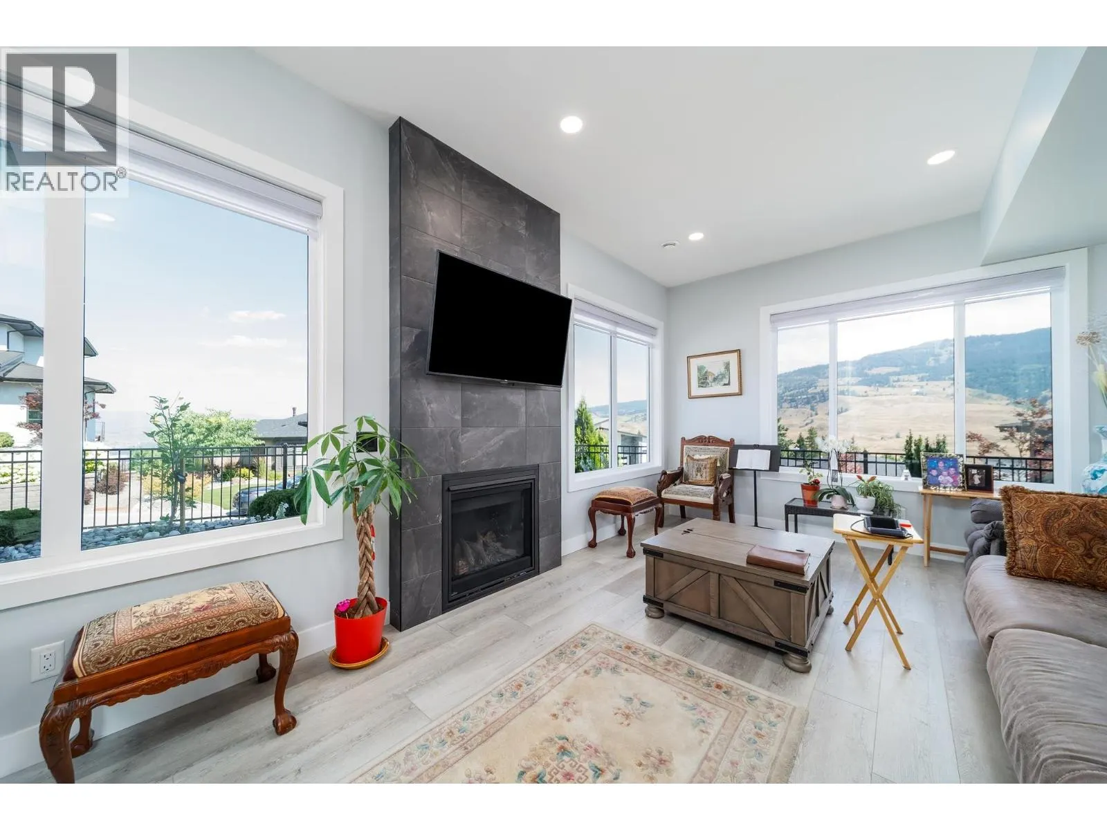 540 Barra Lane